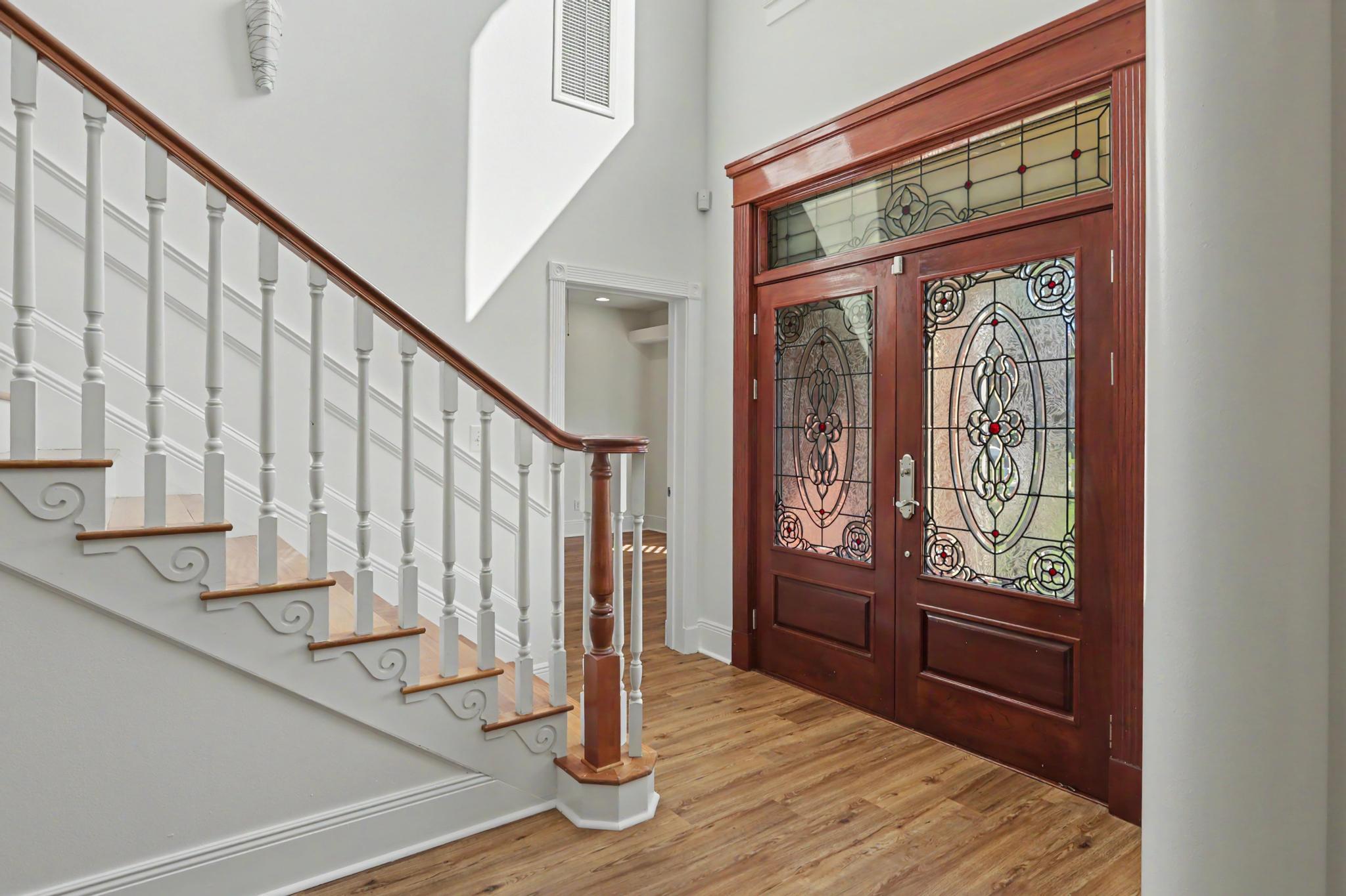 INDIAN HILLS - Residential