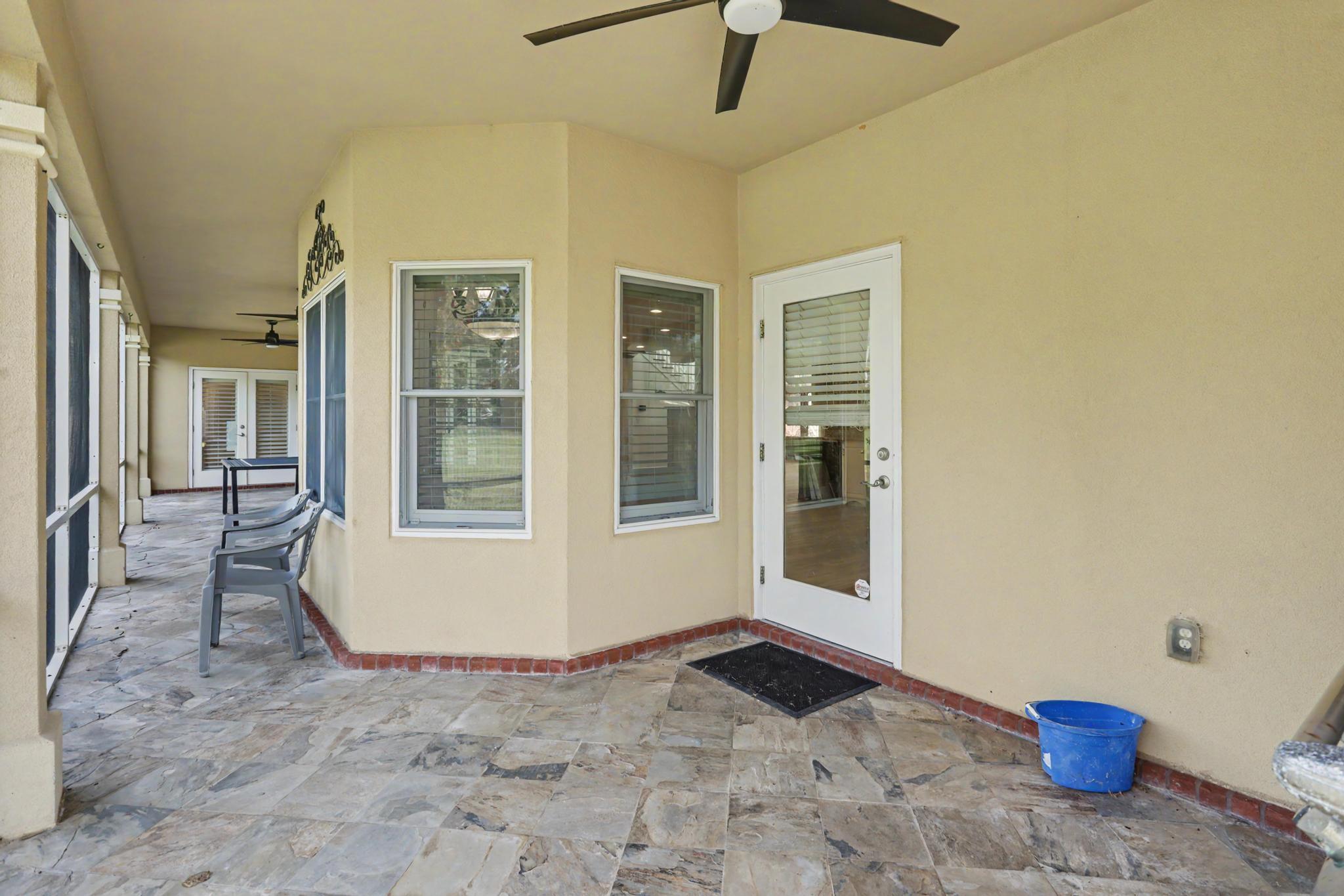 INDIAN HILLS - Residential