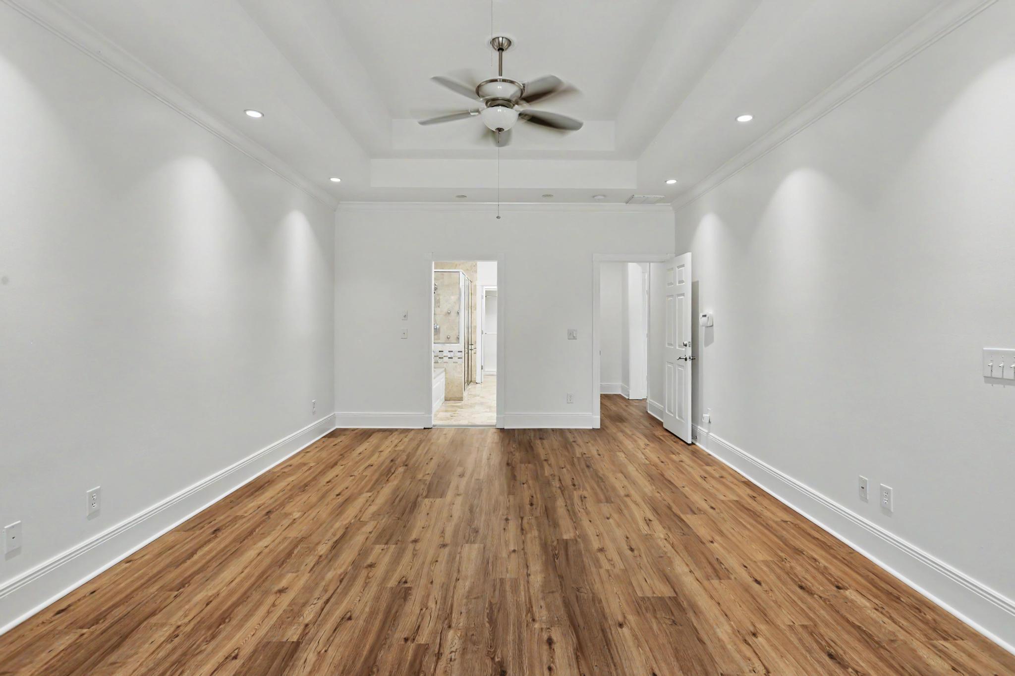 INDIAN HILLS - Residential