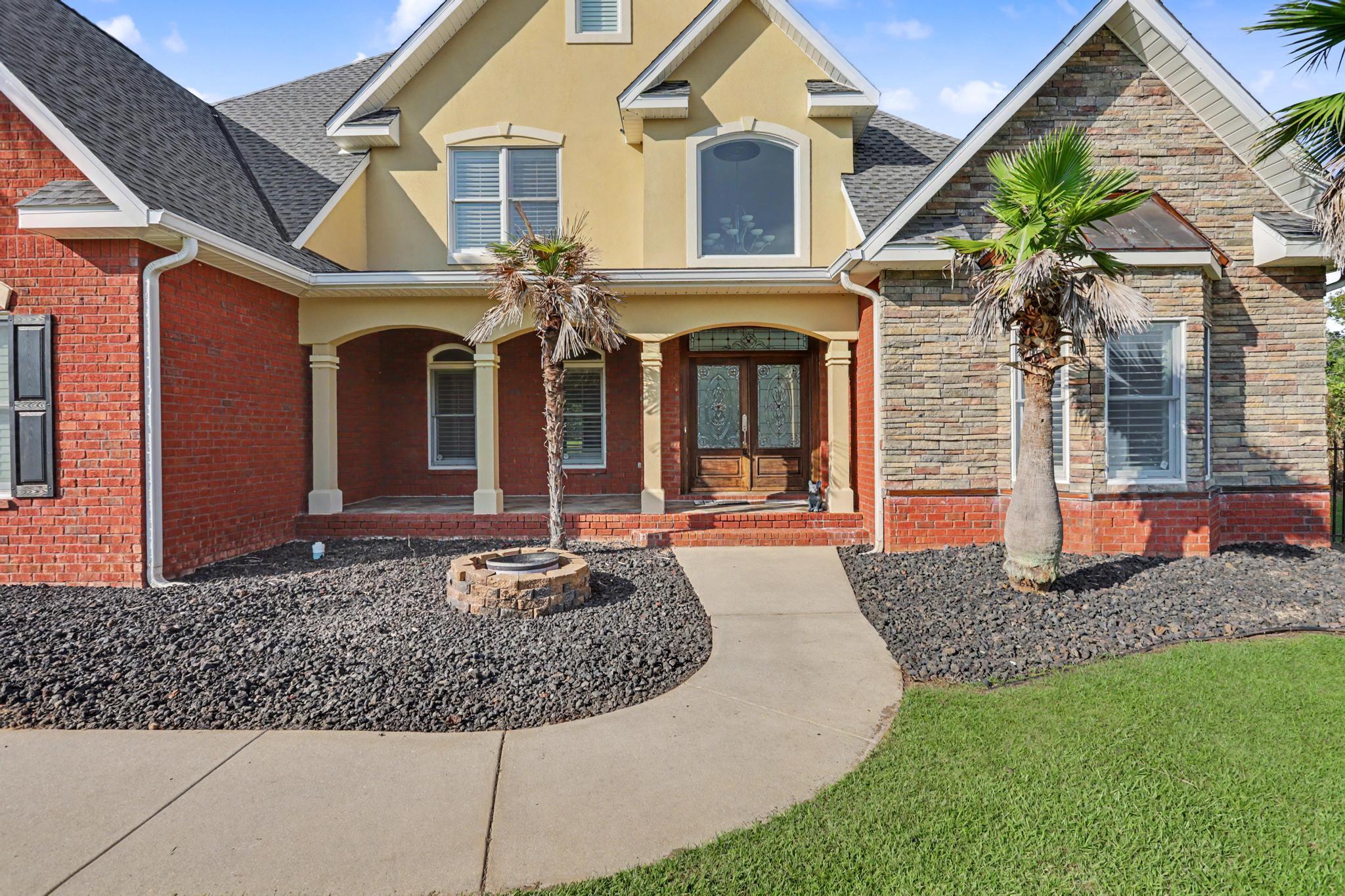INDIAN HILLS - Residential