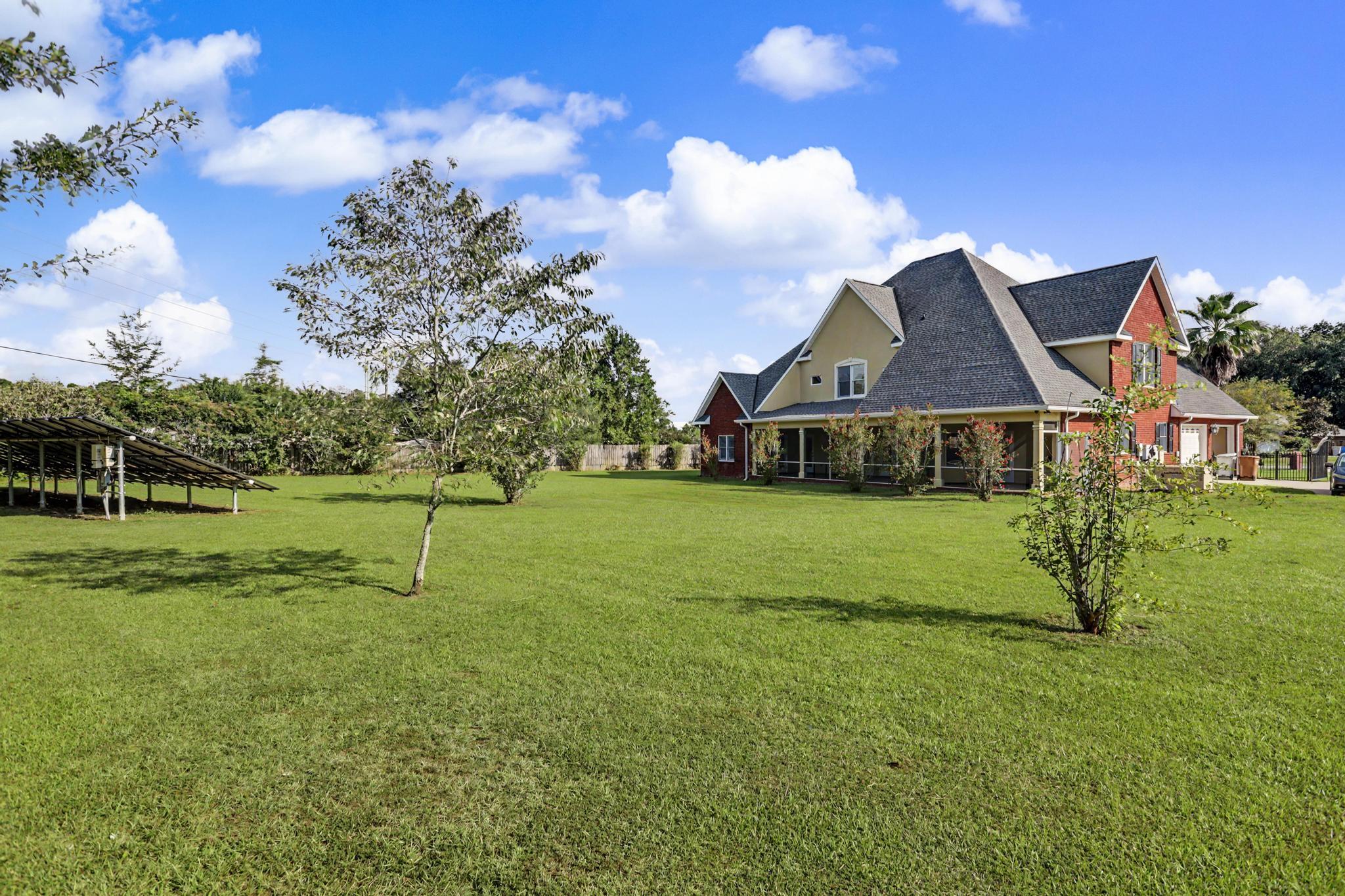 INDIAN HILLS - Residential