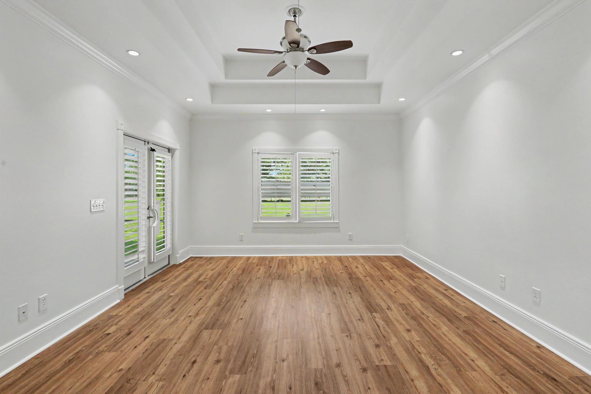INDIAN HILLS - Residential
