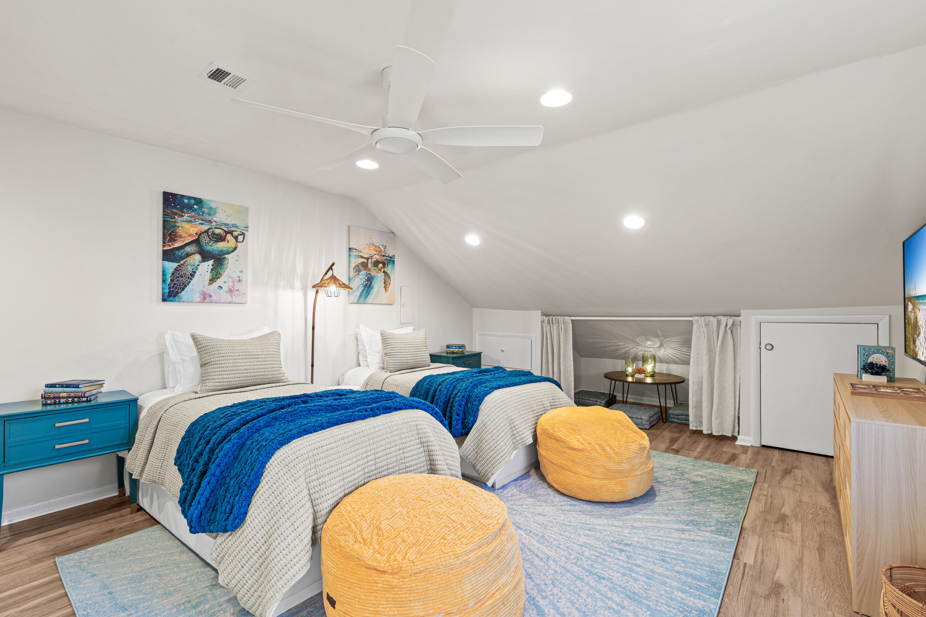 BEACHWALK VILLAS PH 05 - Residential