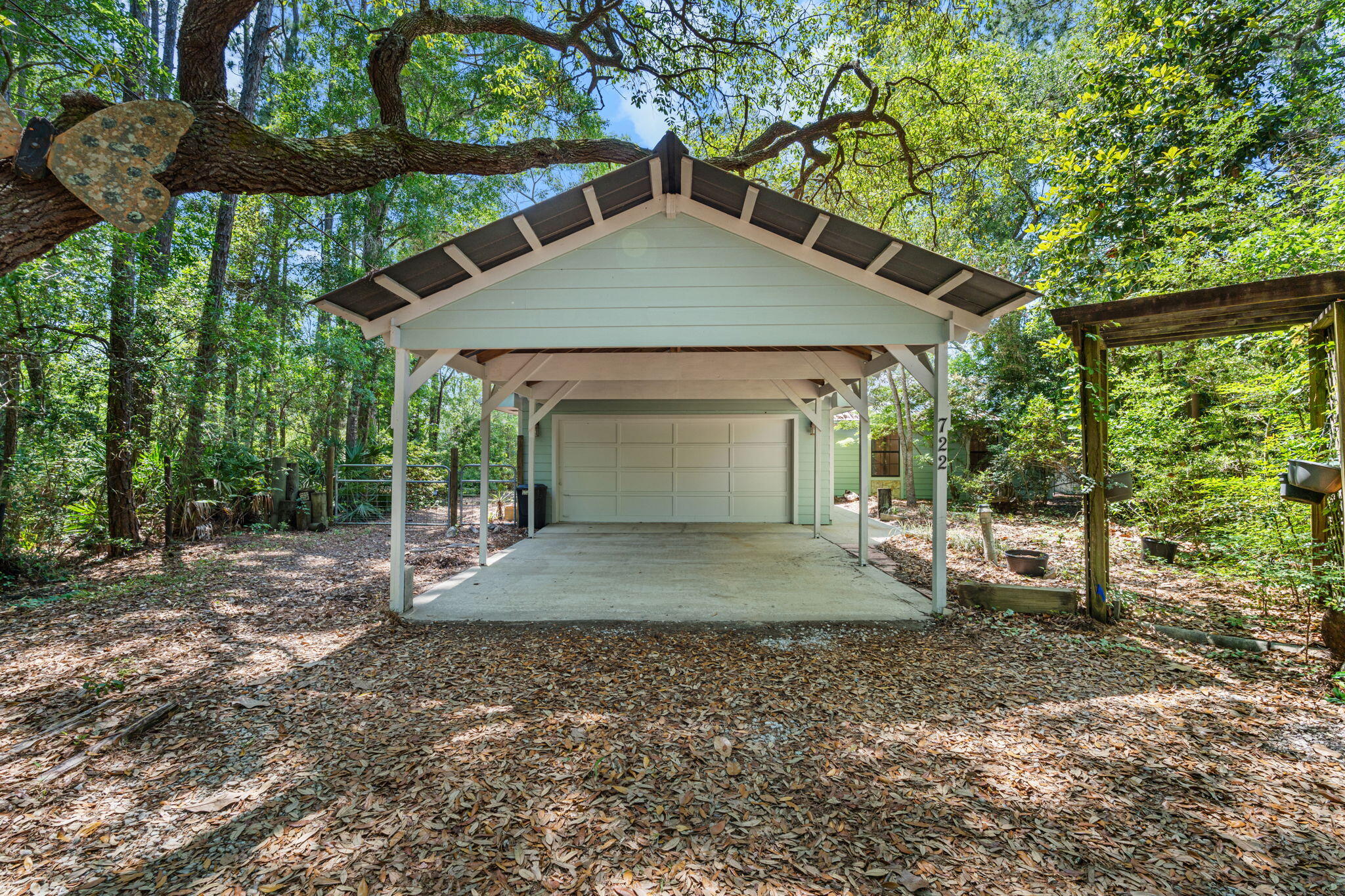 NO RECORDED SUBDIVISION - Residential