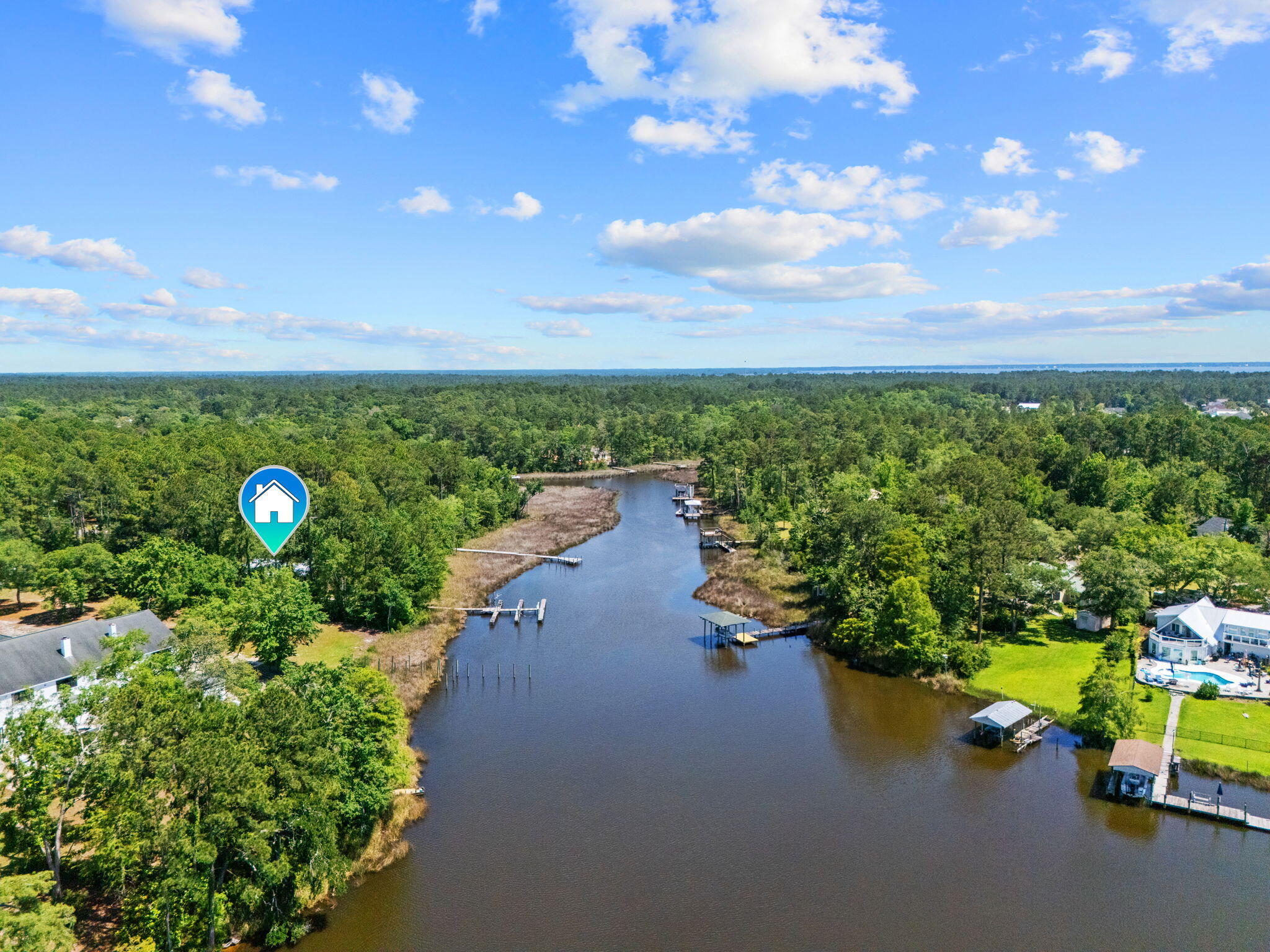 NO RECORDED SUBDIVISION - Residential