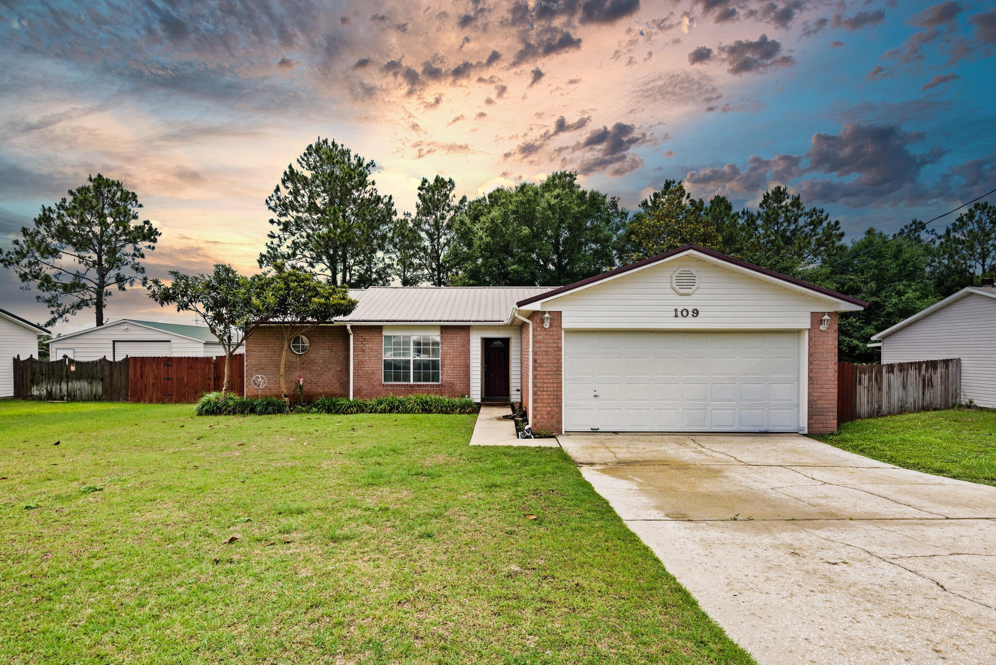 COUNTRYVIEW ESTATES - Residential