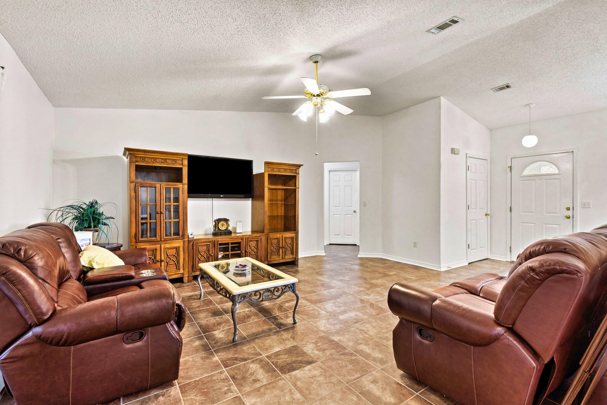 COUNTRYVIEW ESTATES - Residential