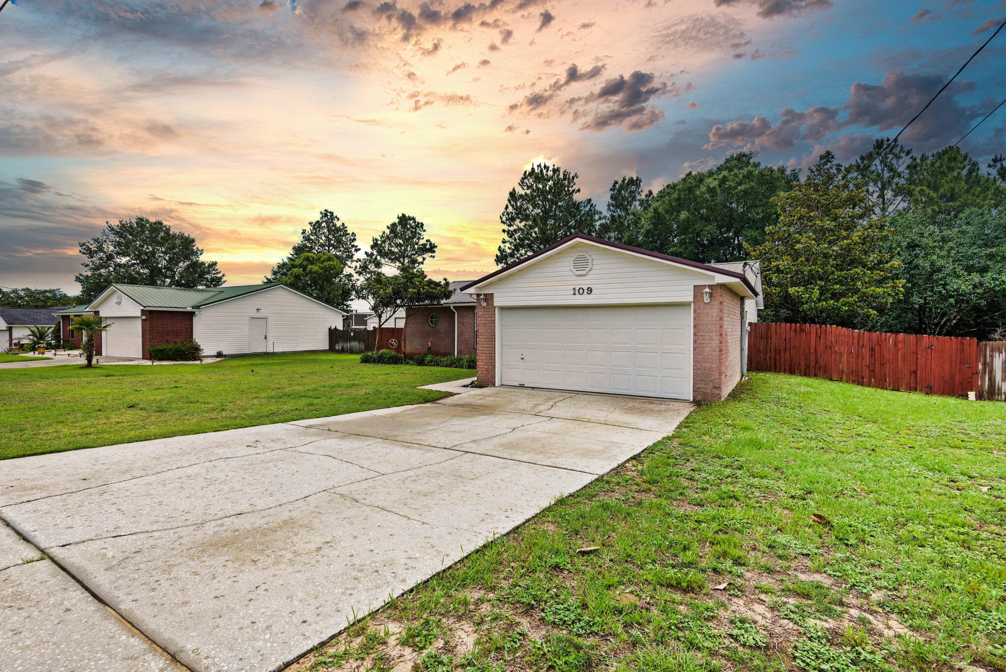 COUNTRYVIEW ESTATES - Residential