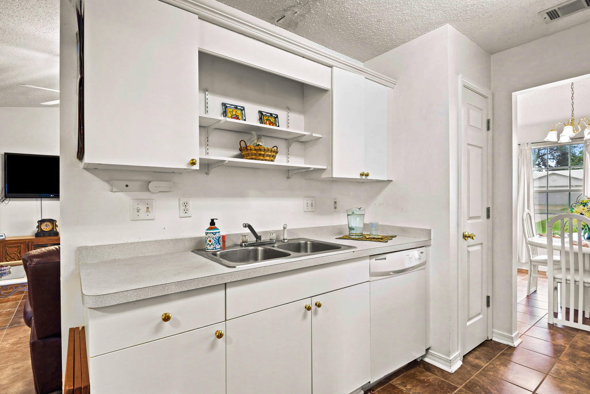 COUNTRYVIEW ESTATES - Residential