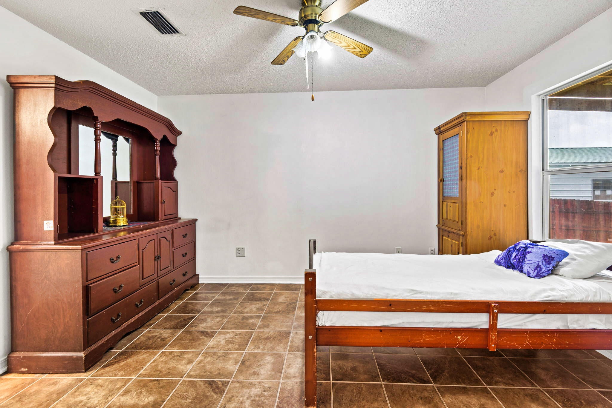 COUNTRYVIEW ESTATES - Residential