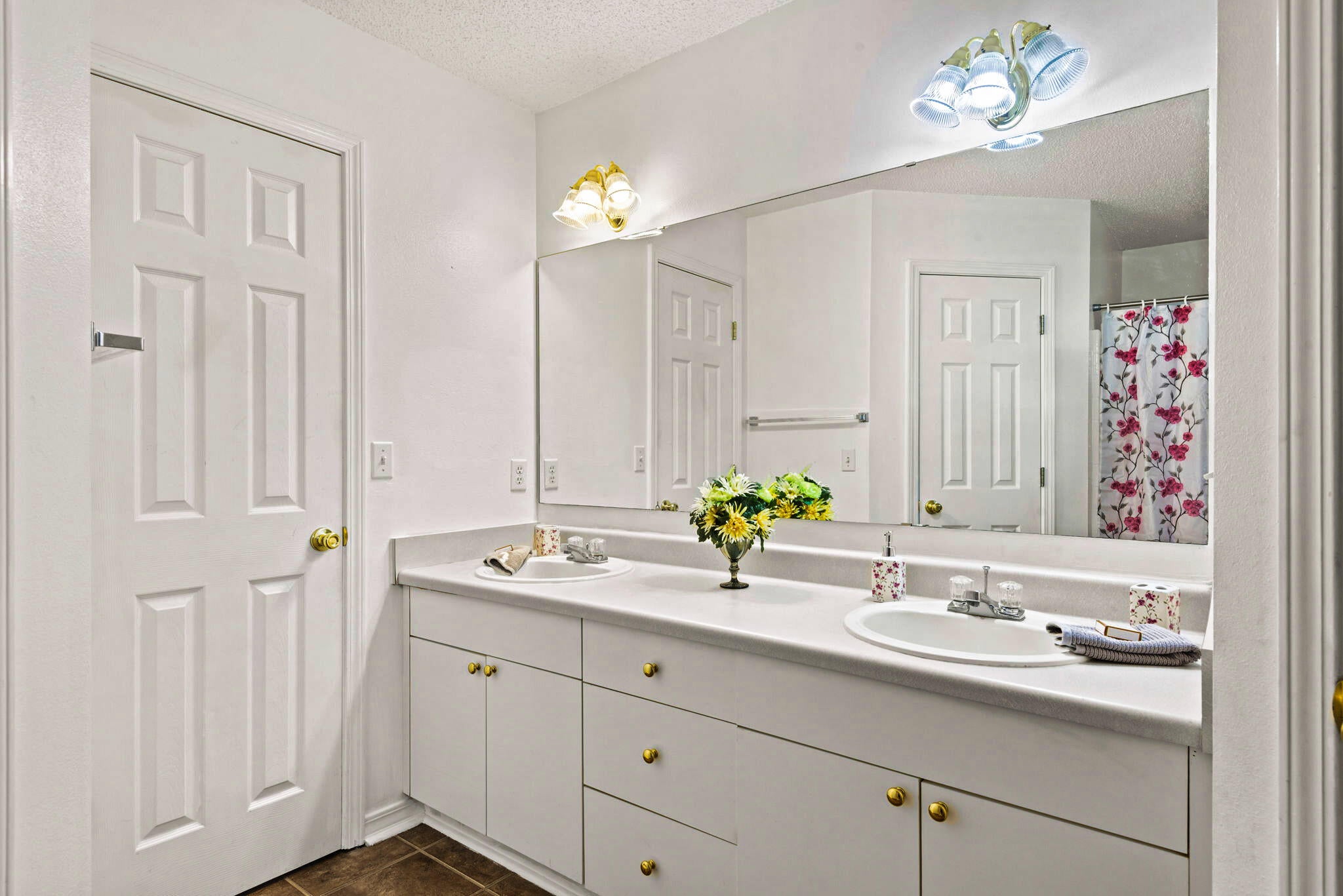 COUNTRYVIEW ESTATES - Residential