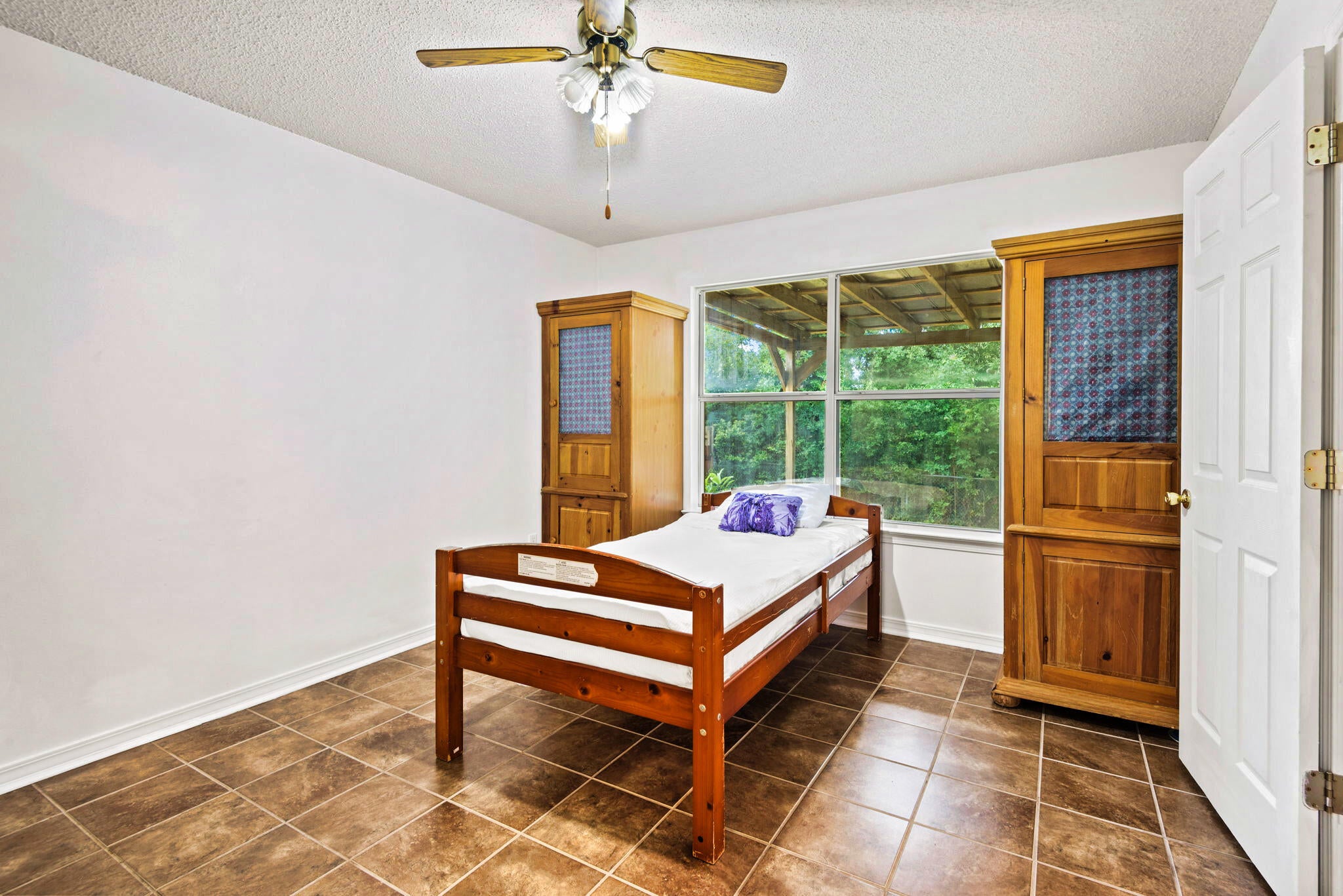 COUNTRYVIEW ESTATES - Residential