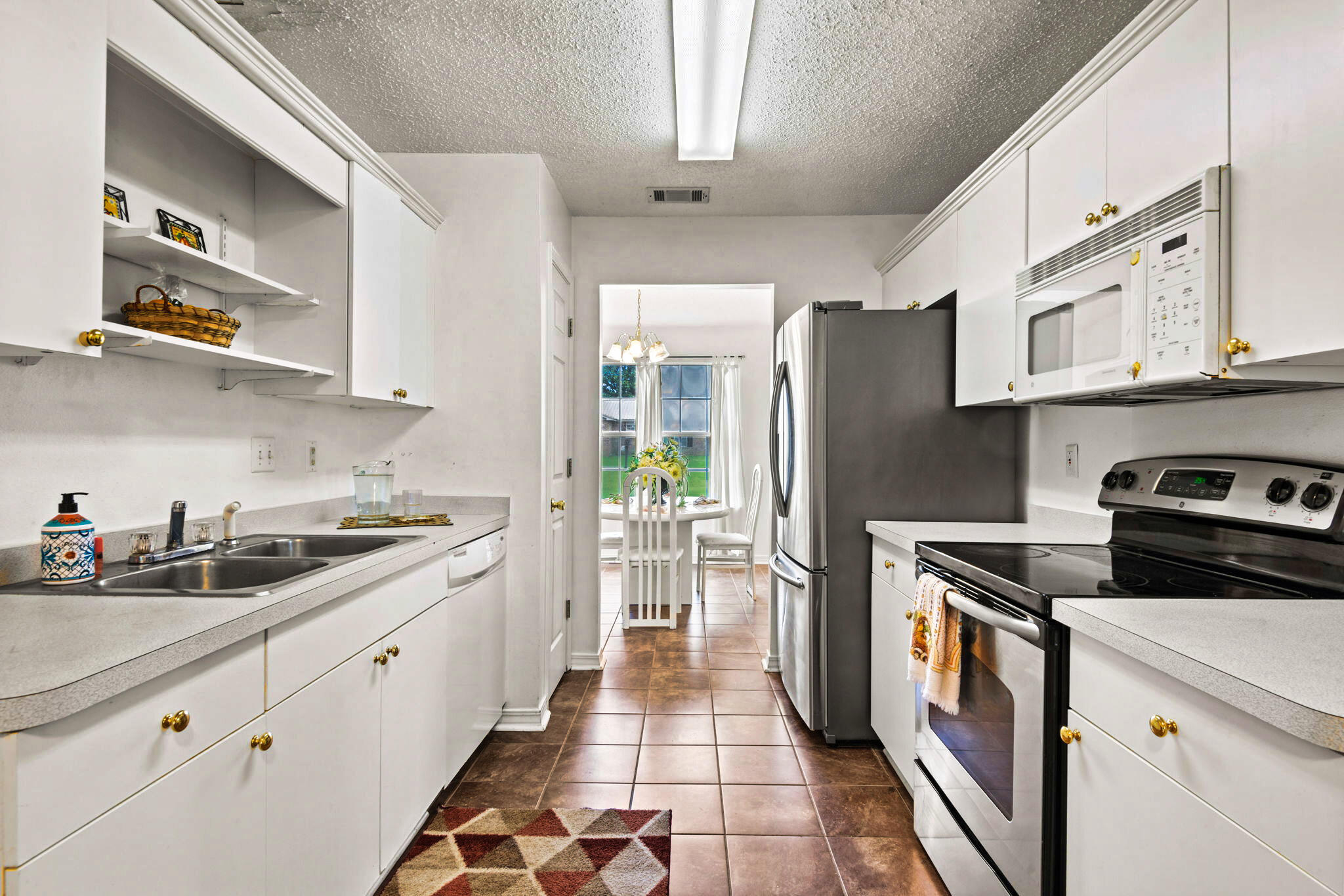 COUNTRYVIEW ESTATES - Residential