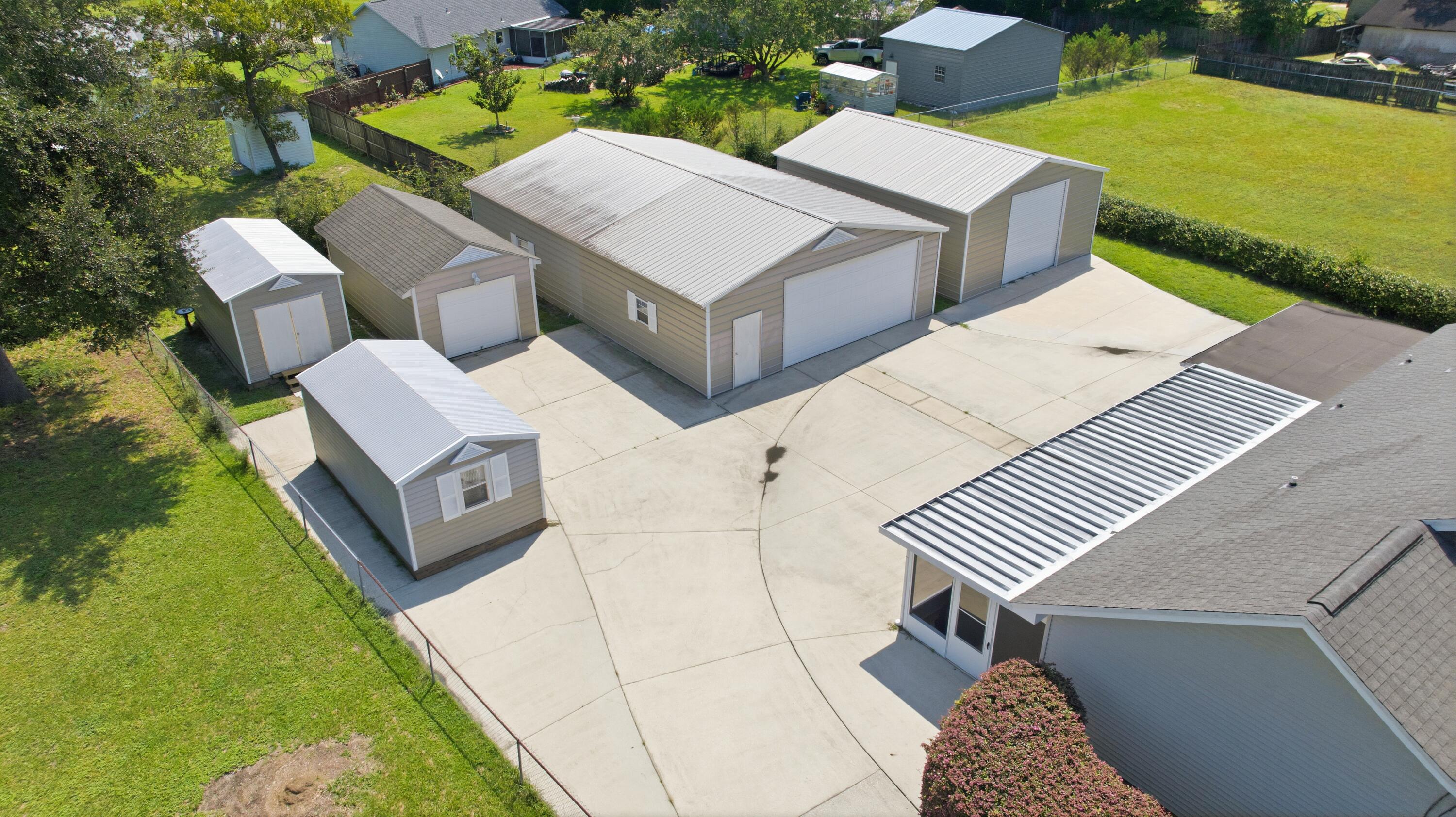 SHOAL WOOD ESTATES 1ST PH 3 - Residential