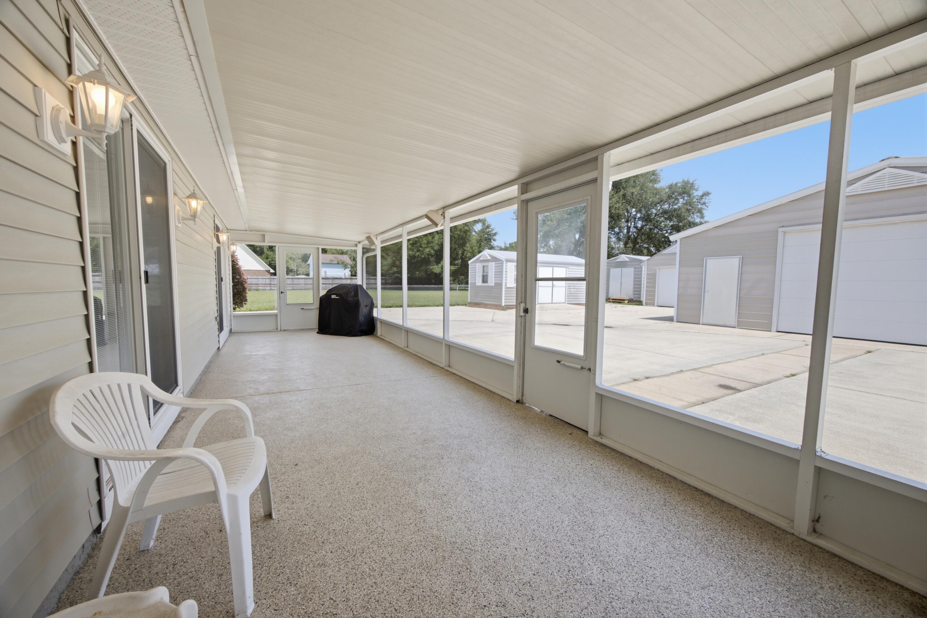 SHOAL WOOD ESTATES 1ST PH 3 - Residential