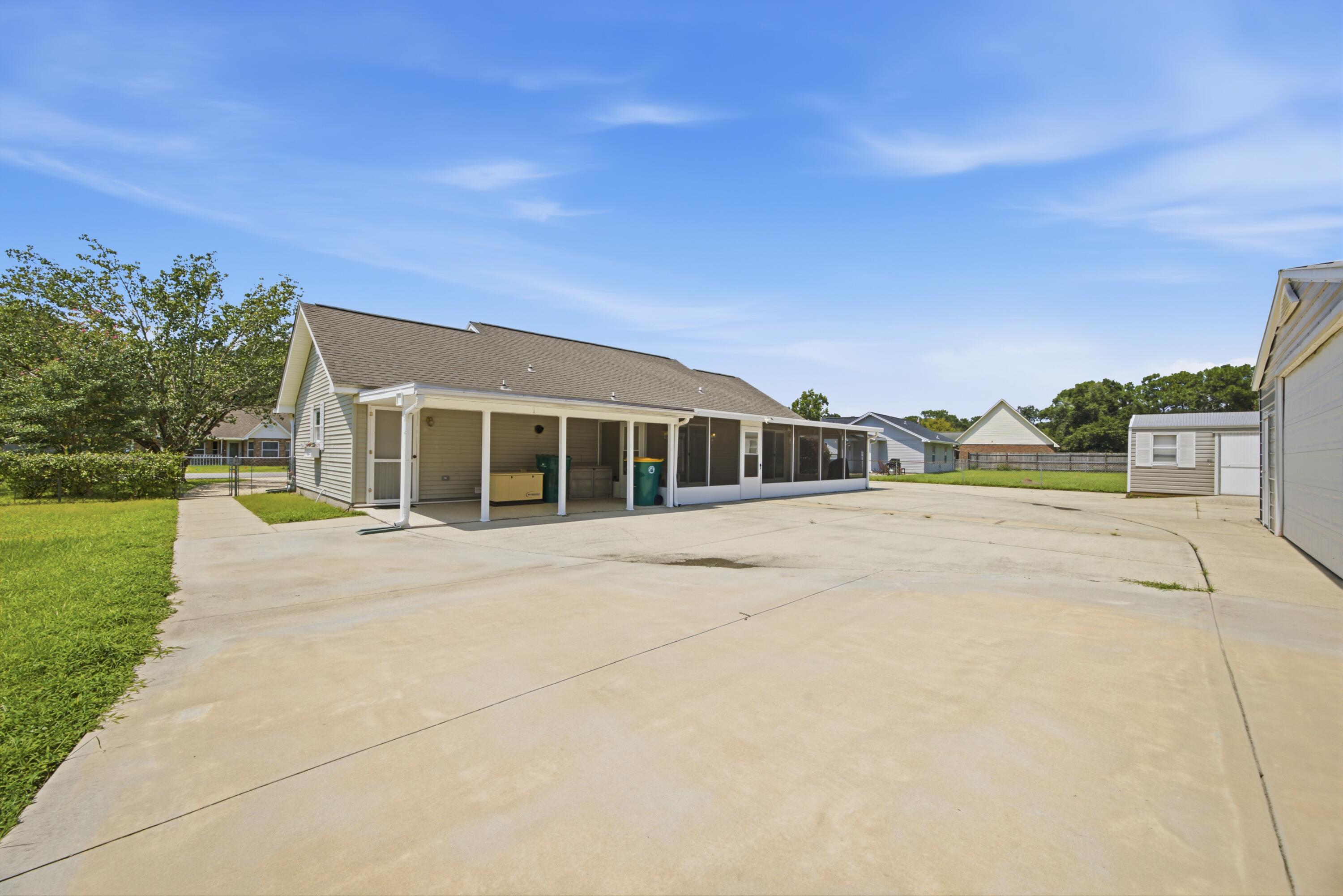 SHOAL WOOD ESTATES 1ST PH 3 - Residential