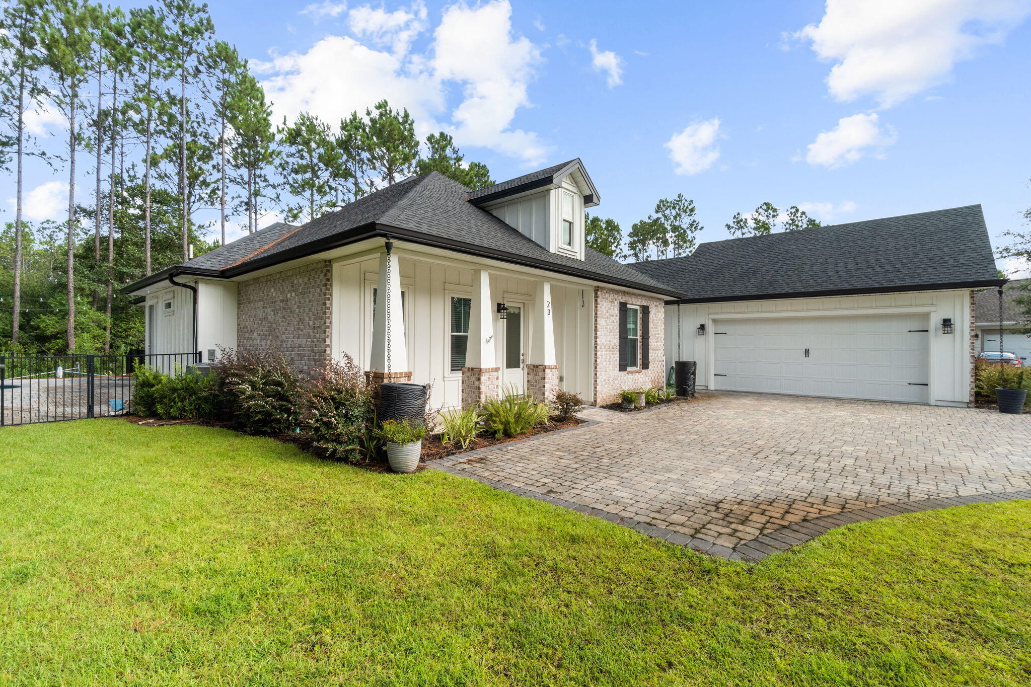 HAMMOCK BAY - Residential