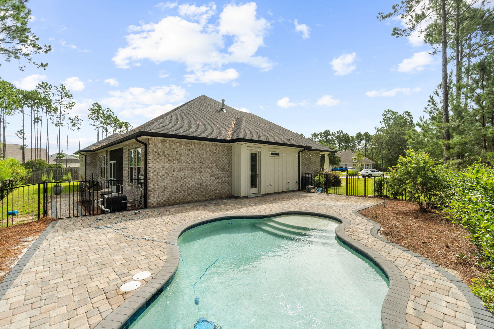 HAMMOCK BAY - Residential