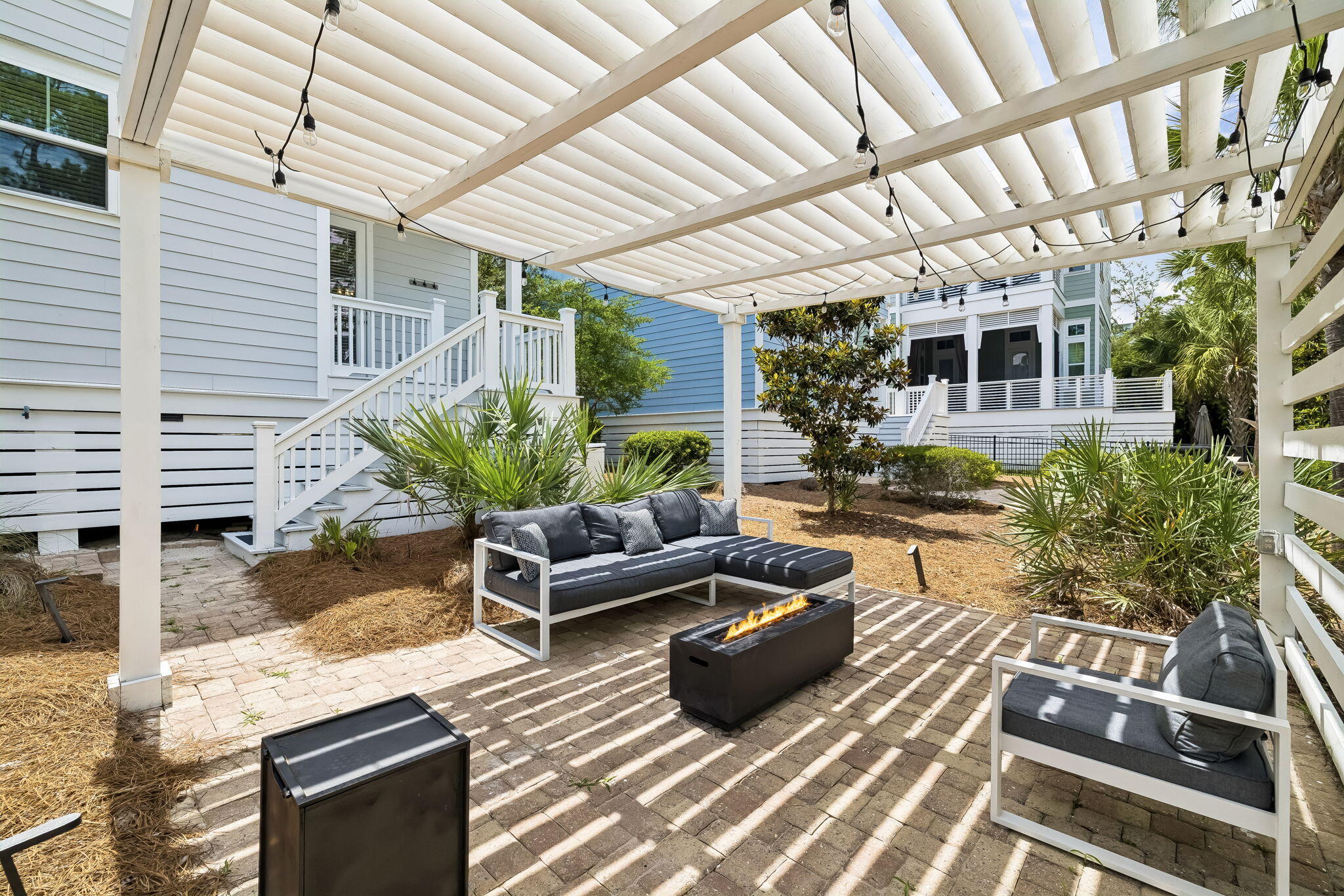 HIGHLAND PARKS - Residential