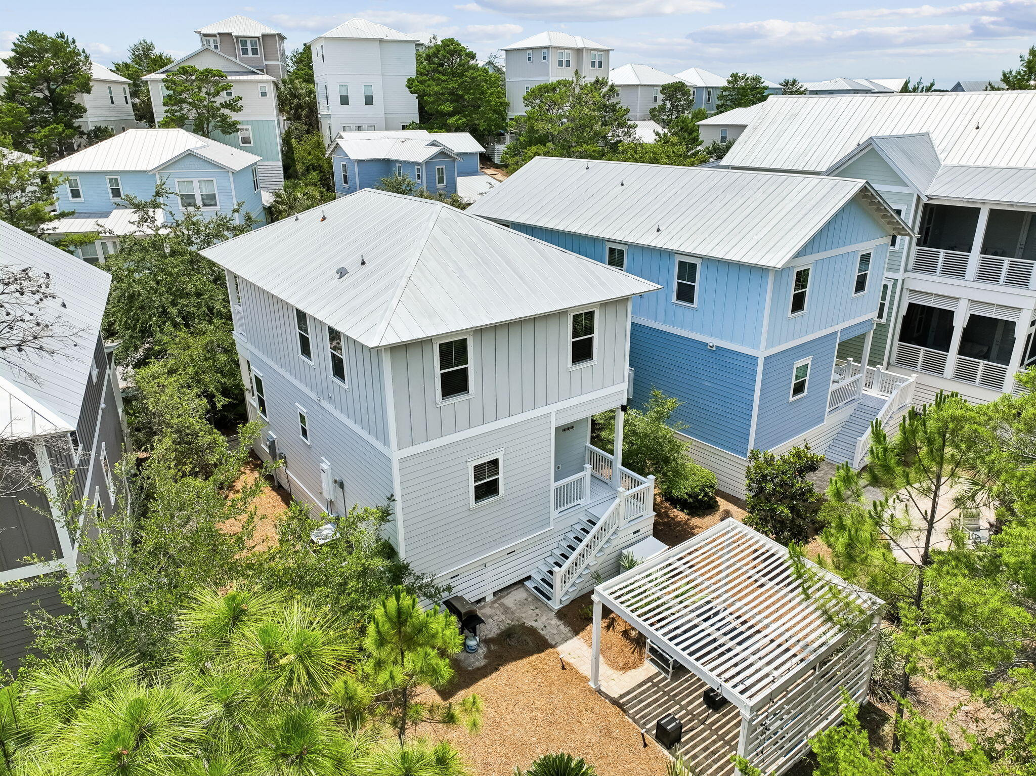 HIGHLAND PARKS - Residential