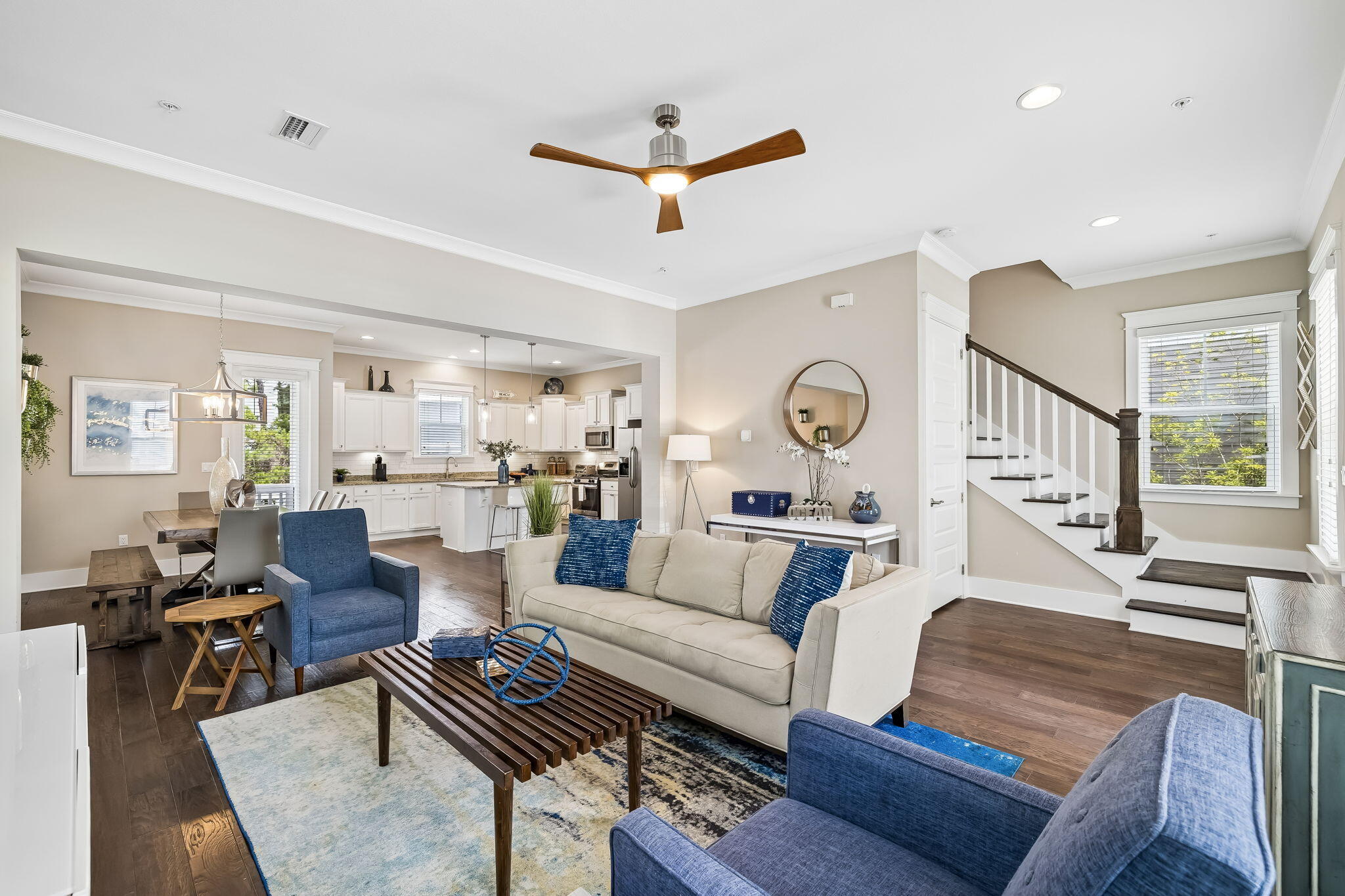 HIGHLAND PARKS - Residential