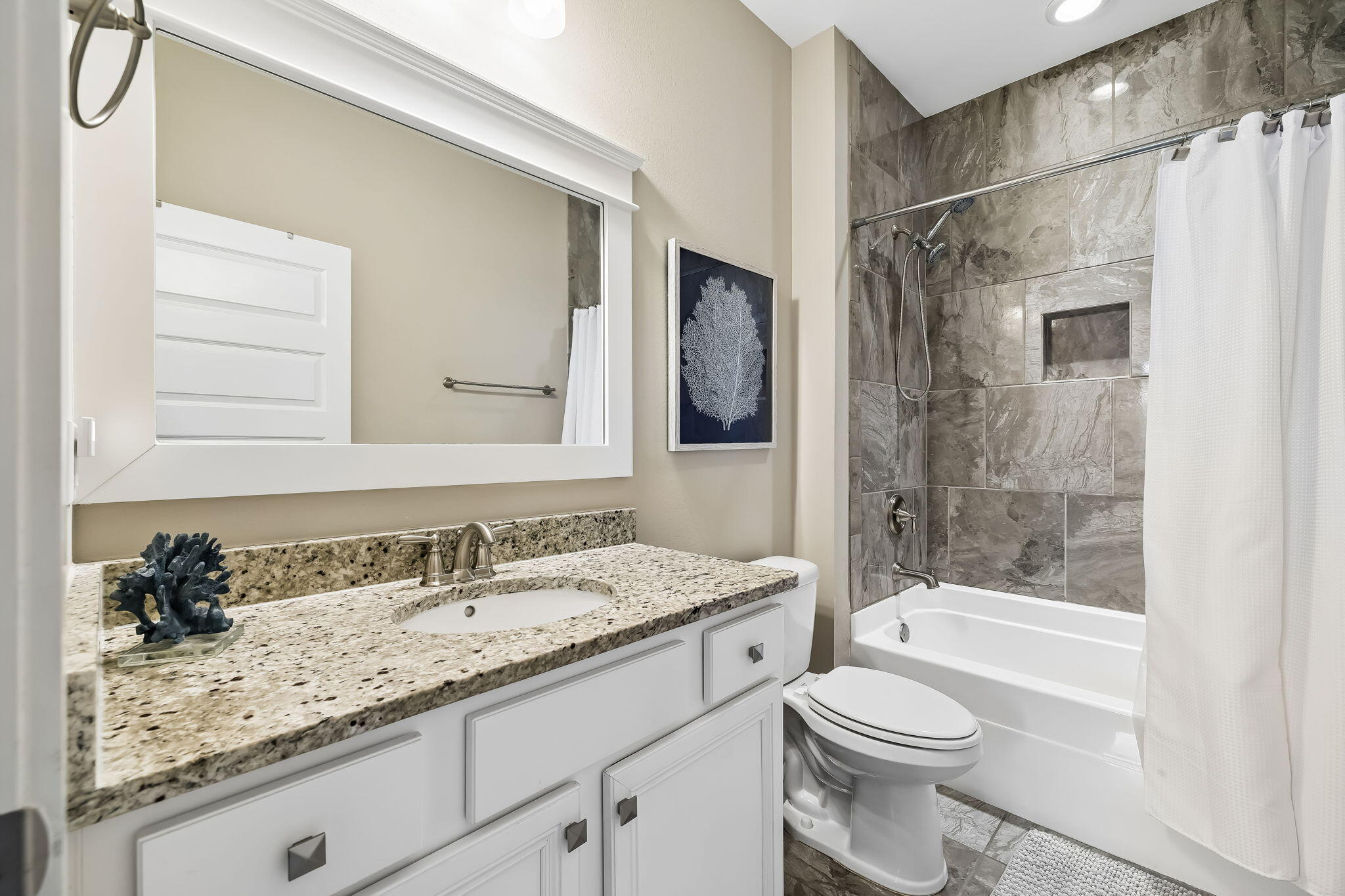 HIGHLAND PARKS - Residential