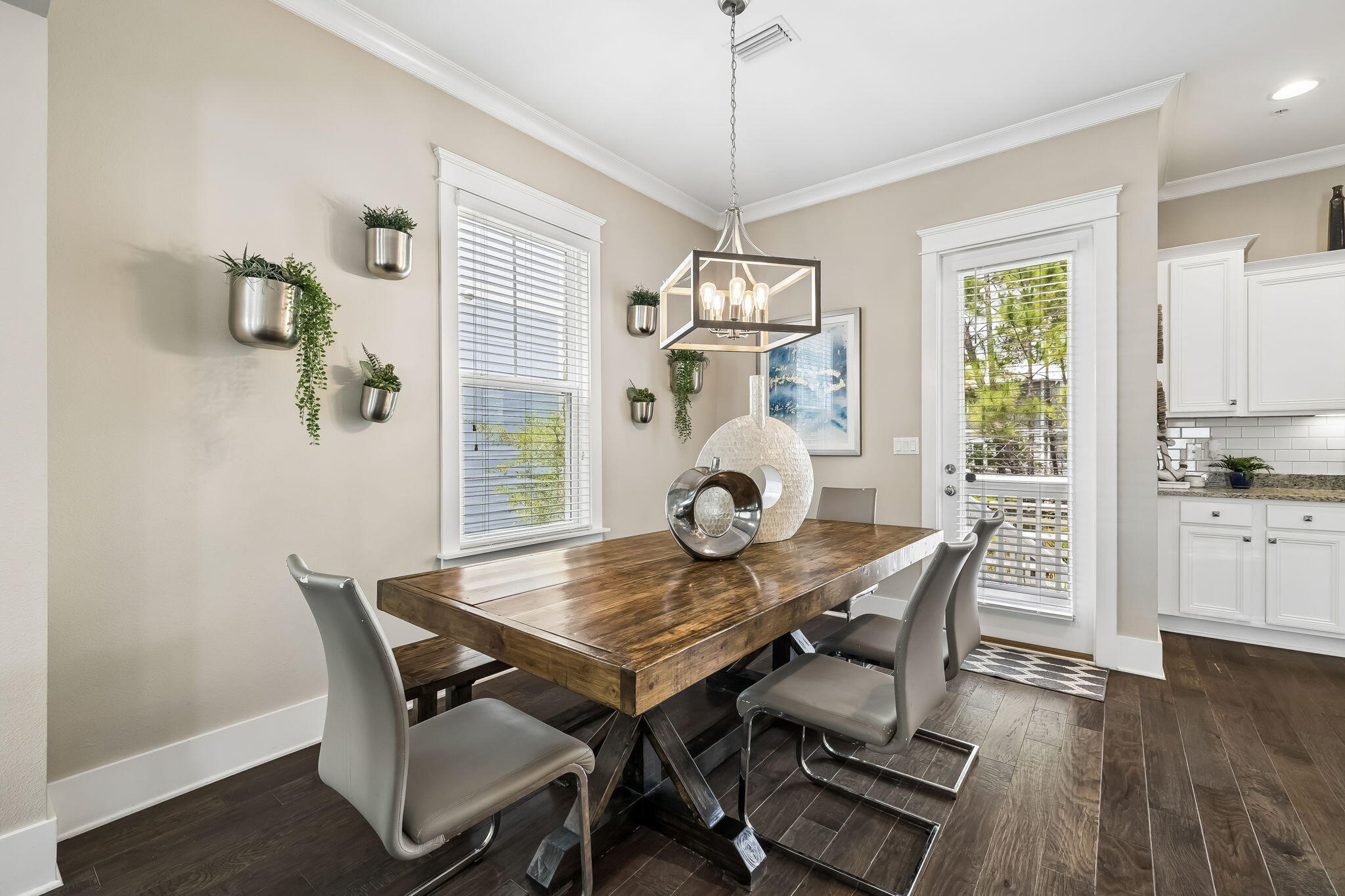 HIGHLAND PARKS - Residential