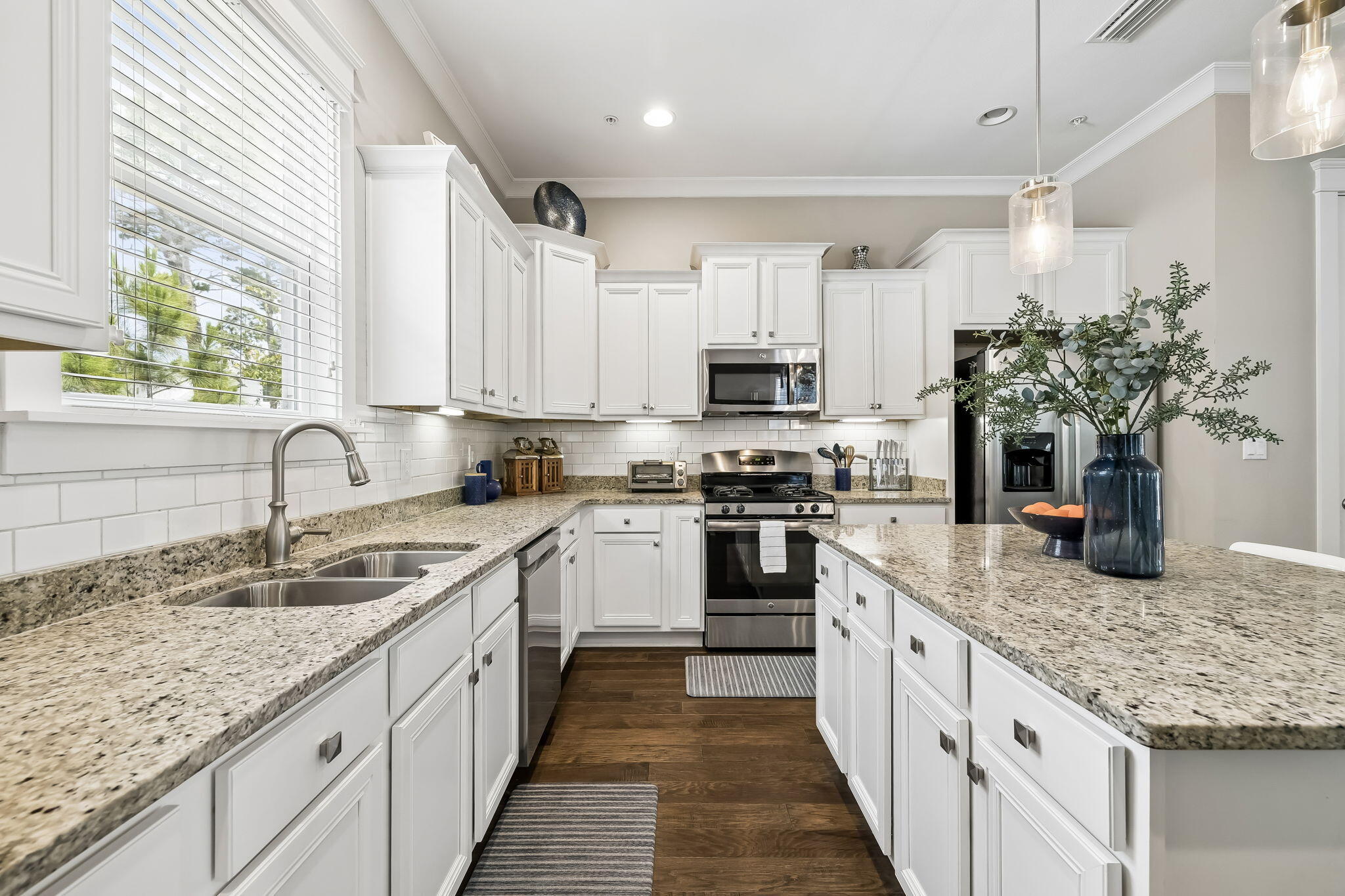 HIGHLAND PARKS - Residential
