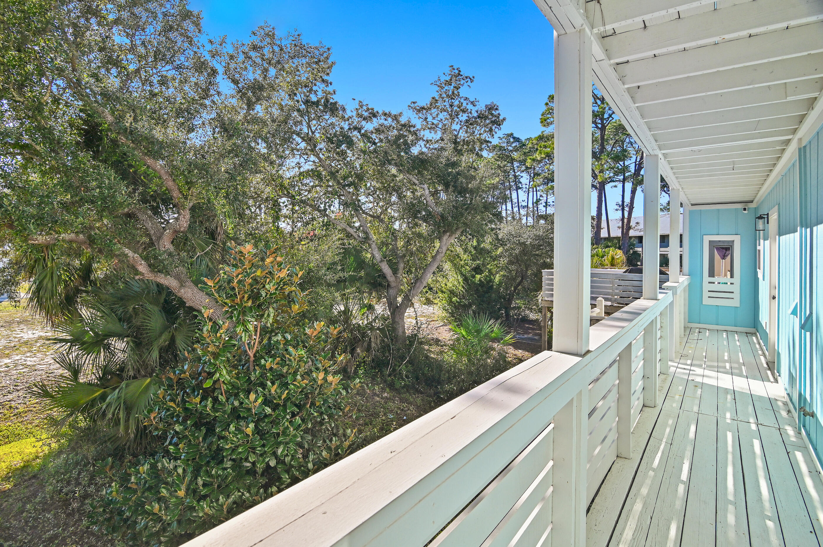PIRATES COVE INLET CONDO - Residential