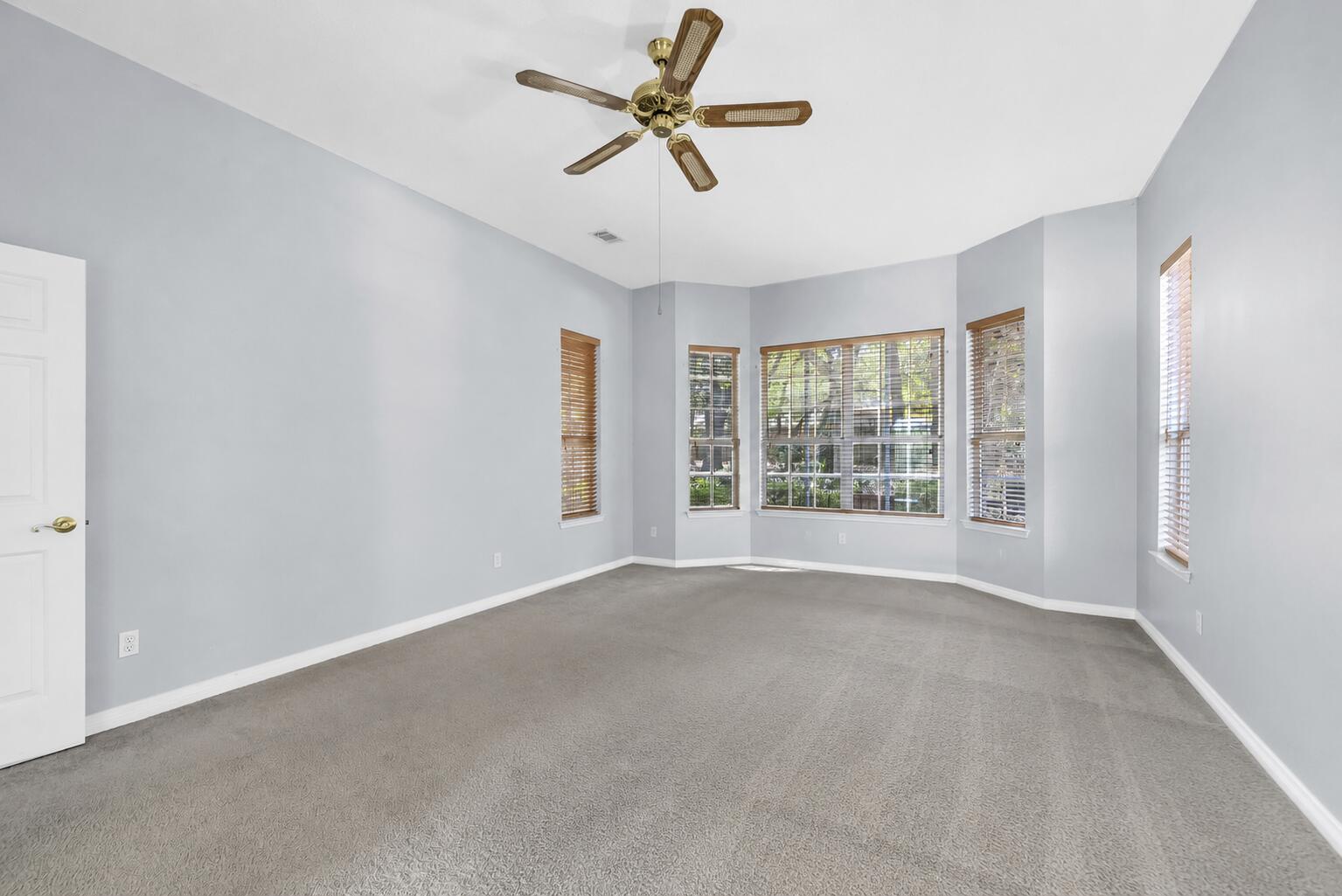 PARKWOOD ESTATES PH 1 BLUEWATER BAY - Residential