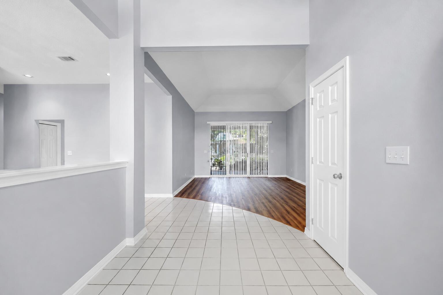 PARKWOOD ESTATES PH 1 BLUEWATER BAY - Residential