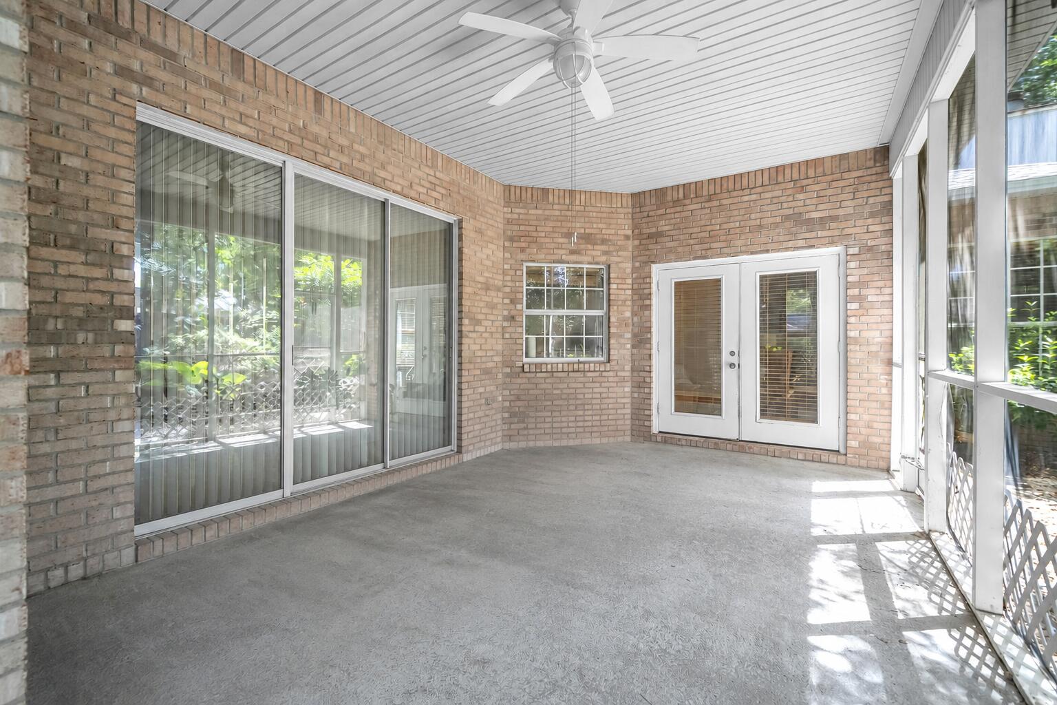 PARKWOOD ESTATES PH 1 BLUEWATER BAY - Residential