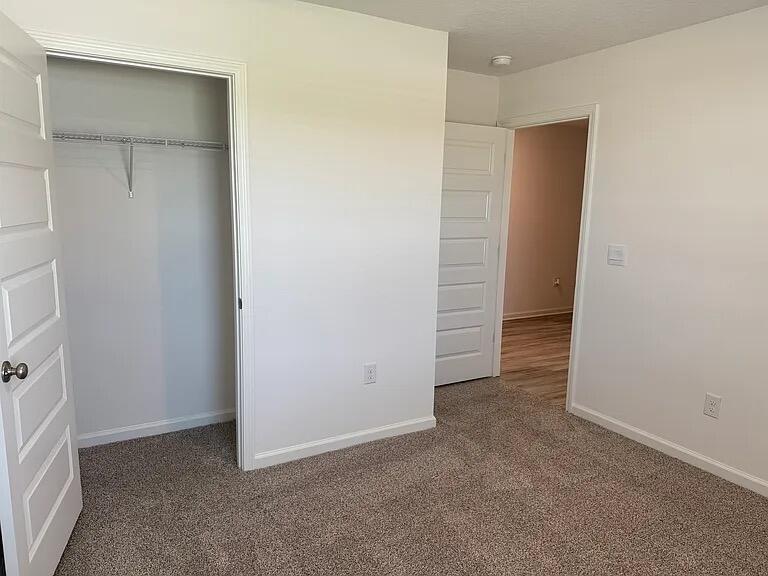 Owl's Head East - Residential Lease