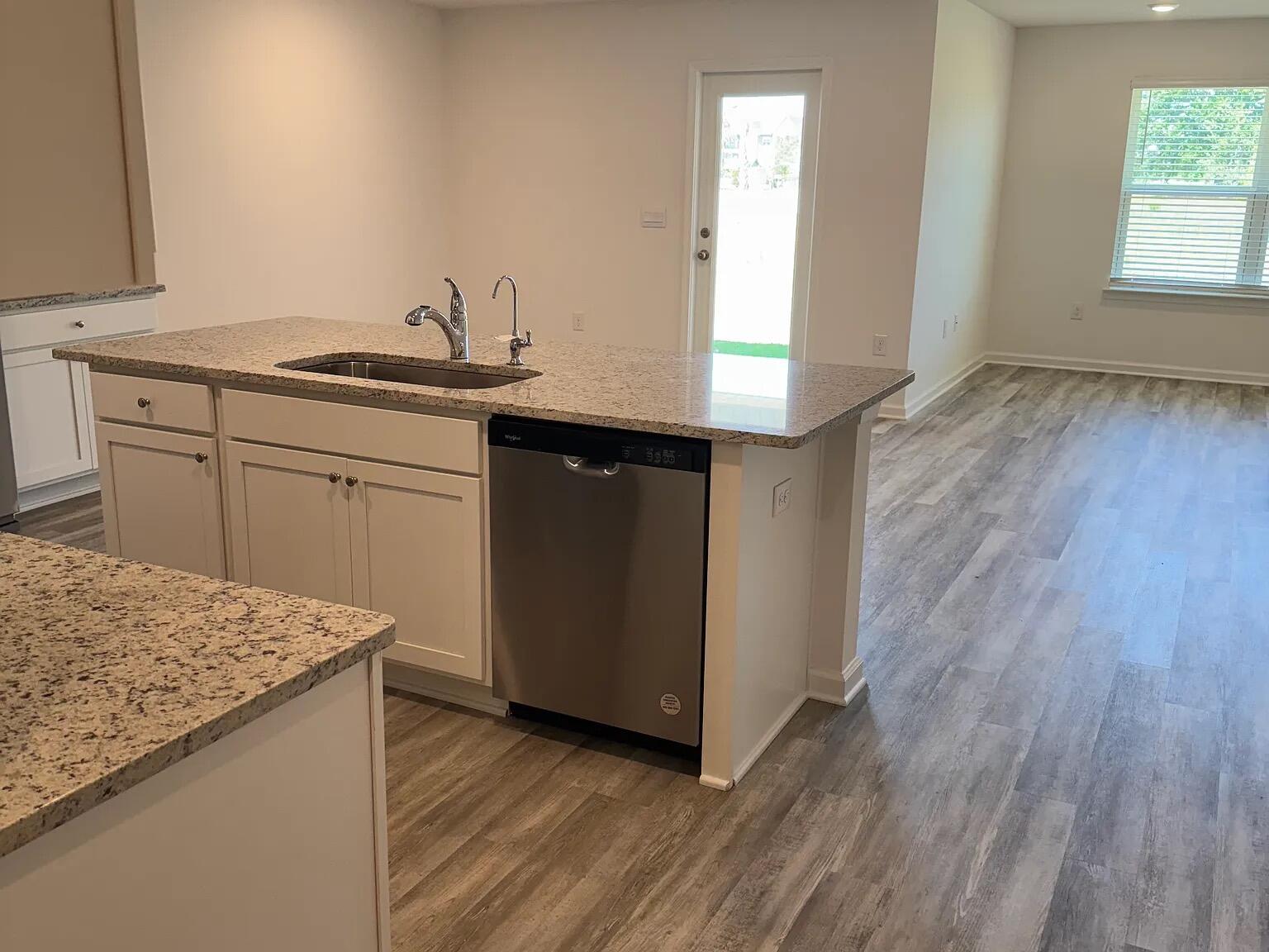 Owl's Head East - Residential Lease