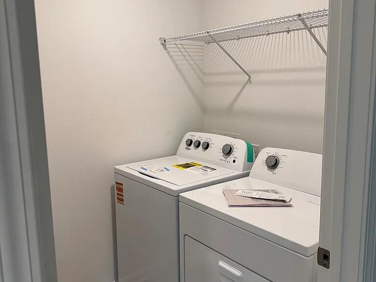 Owl's Head East - Residential Lease