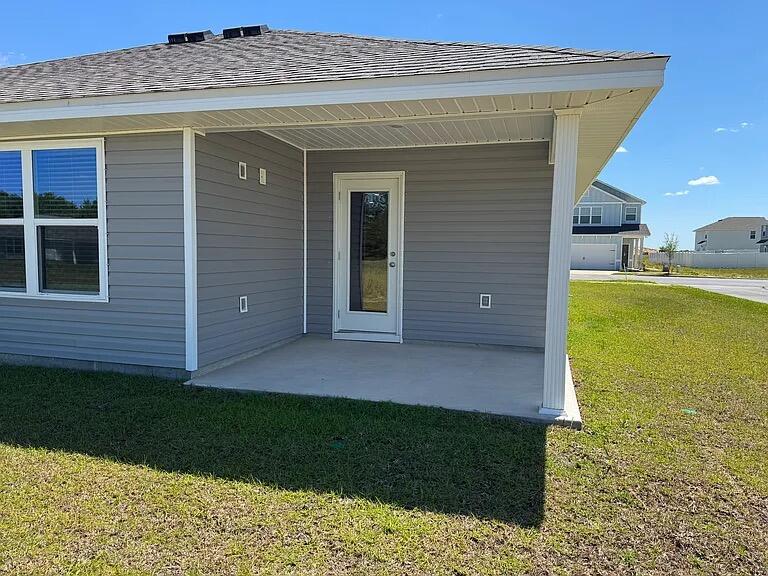 Available July 15th. Showings start July 1st. WELCOME HOME to Owl's Head East! Right of Hwy 331 and just 20 minutes to the beach. Home is one year old. Spacious 4BR/2BA open floor plan with large bedrooms, living, dining and outdoor covered patio space for grilling and relaxing awaits you! Upgrades include LVP flooring, garden soaker tub, walk in shower, double sinks in primary bathroom, large closets throughout, window treatments, quiet closure cabinetry, large pantry and granite counter tops just to mention a few. Enjoy the easy yard maintenance with your sprinkler system. Quiet friendly neighborhood and around the corner from your home is a beautiful walking park for you and your pet to explore and meet your new neighbors! Small pets allowed under 25lbs. with a $250 non-refundable pet deposit. House includes washer/dryer and side by side refrigerator. All electric. Non smoking home. No current fence. Neighborhood POA. Easy commute to Englin AFB and just minutes to the Freeport Highschool. 
$2395/month with a $2395/deposit