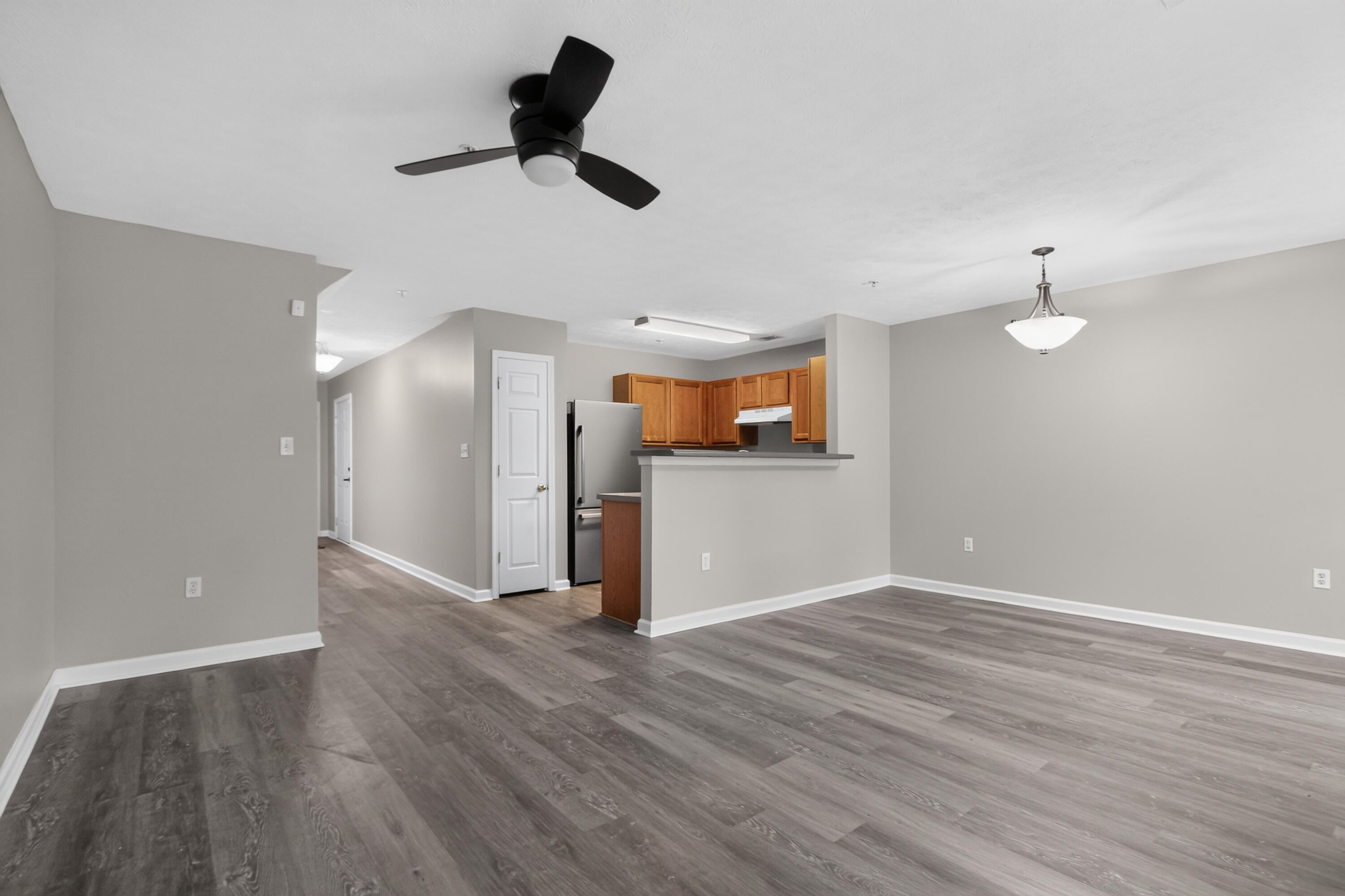 ROLLING PINES - Residential Lease