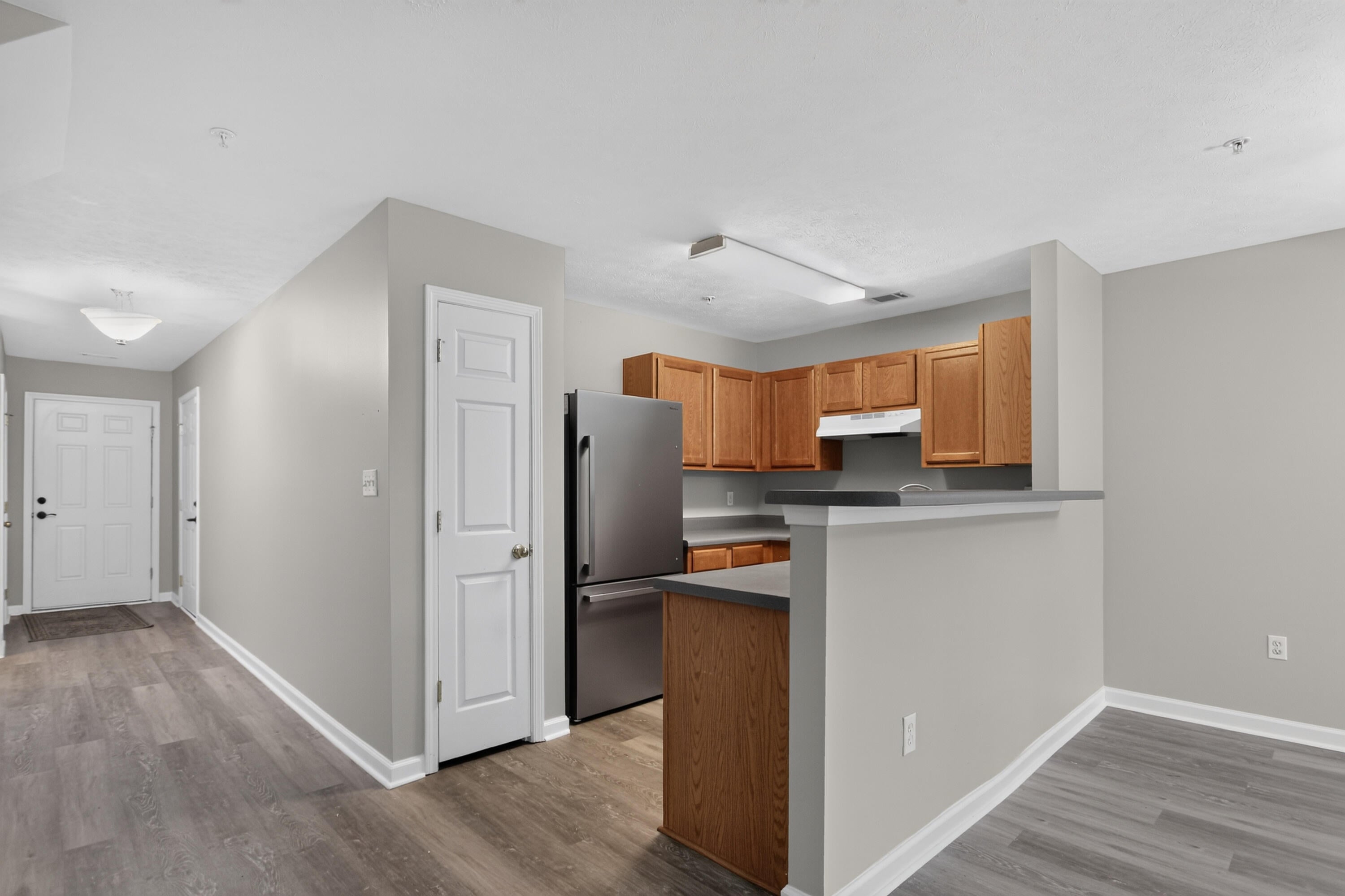 ROLLING PINES - Residential Lease