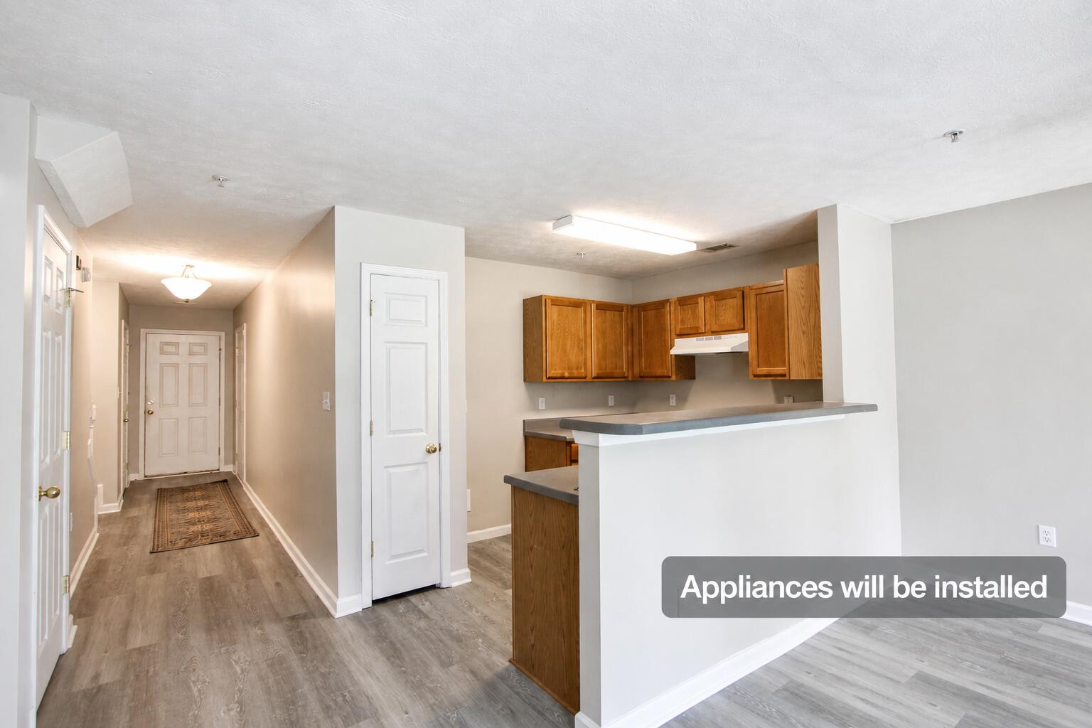 ROLLING PINES - Residential Lease