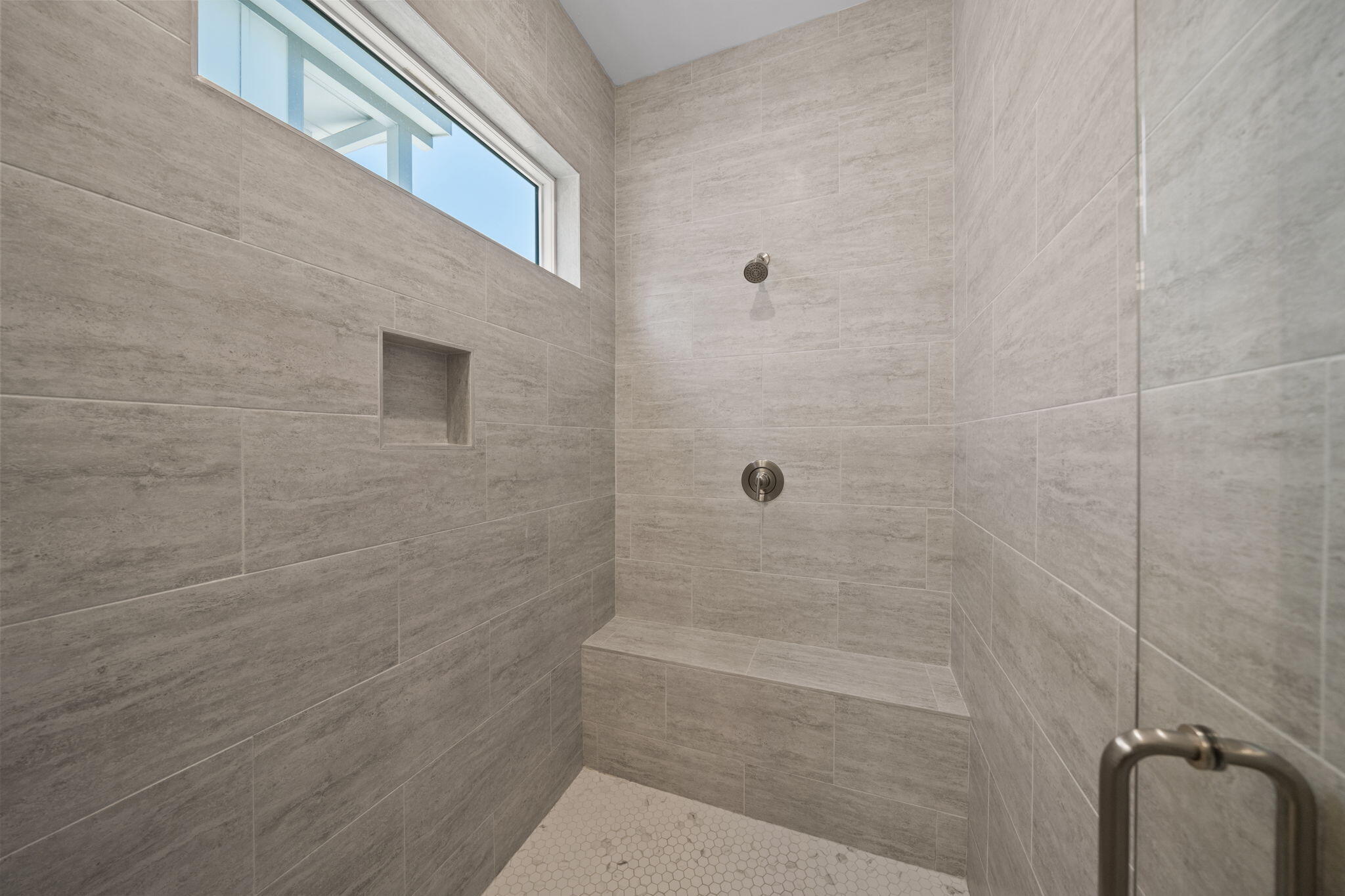 TWIN PALMS - Residential