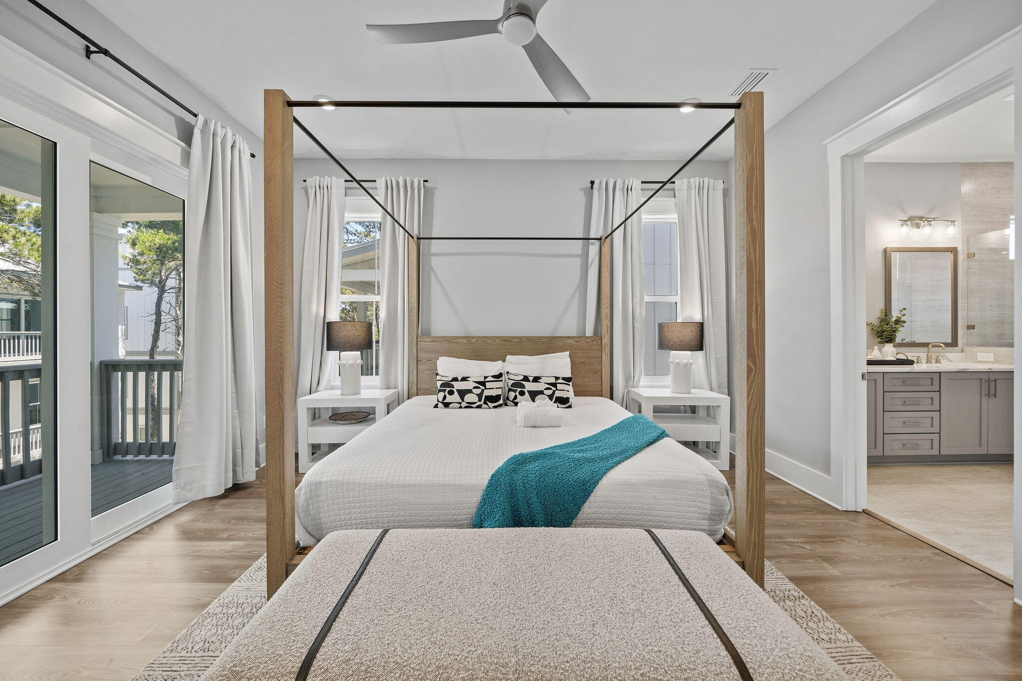 TWIN PALMS - Residential