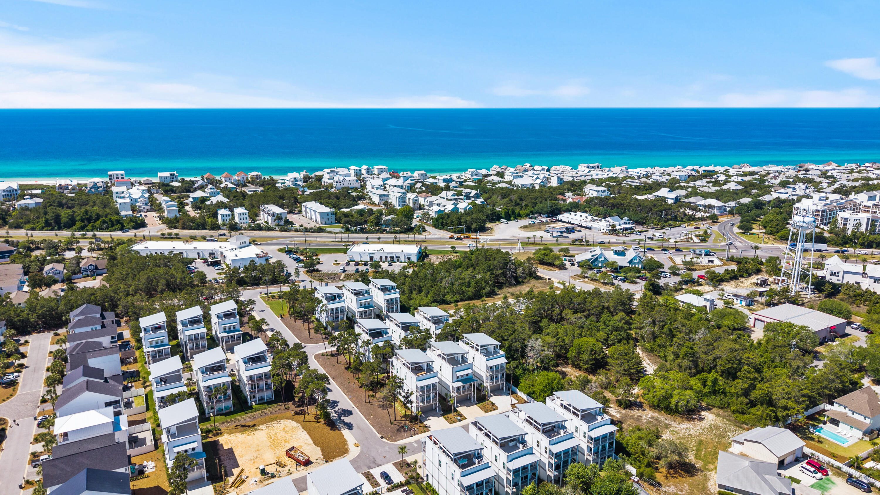 TWIN PALMS - Residential