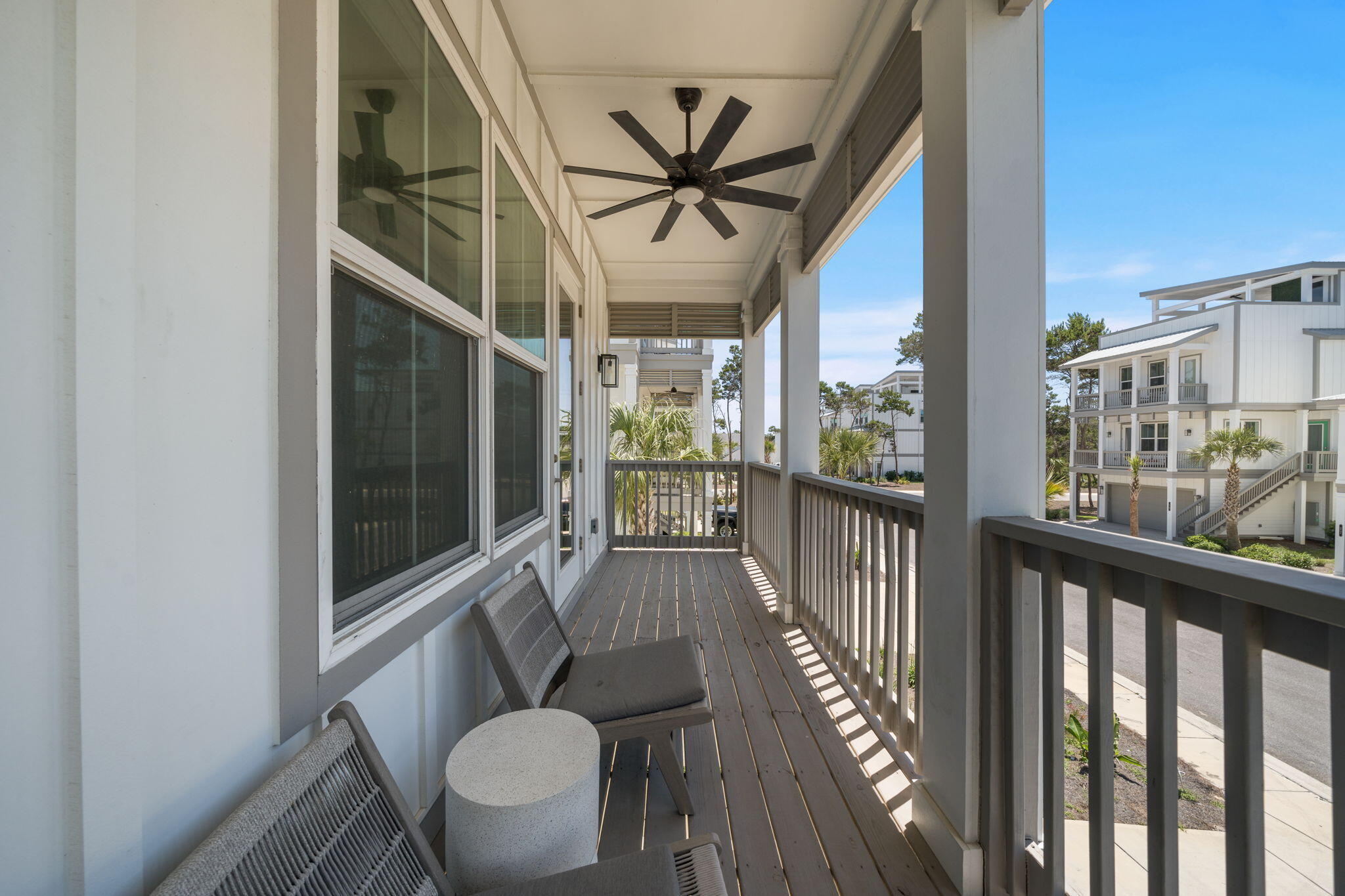 TWIN PALMS - Residential
