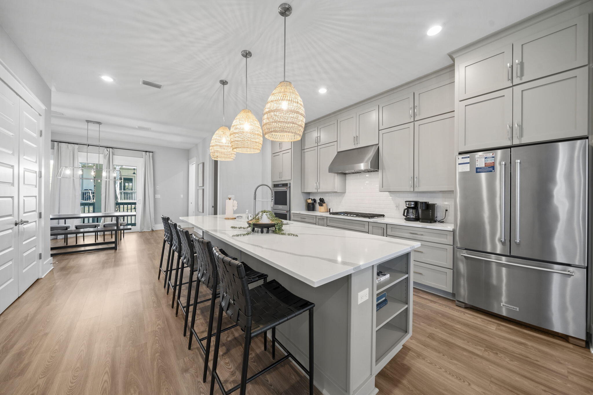 TWIN PALMS - Residential