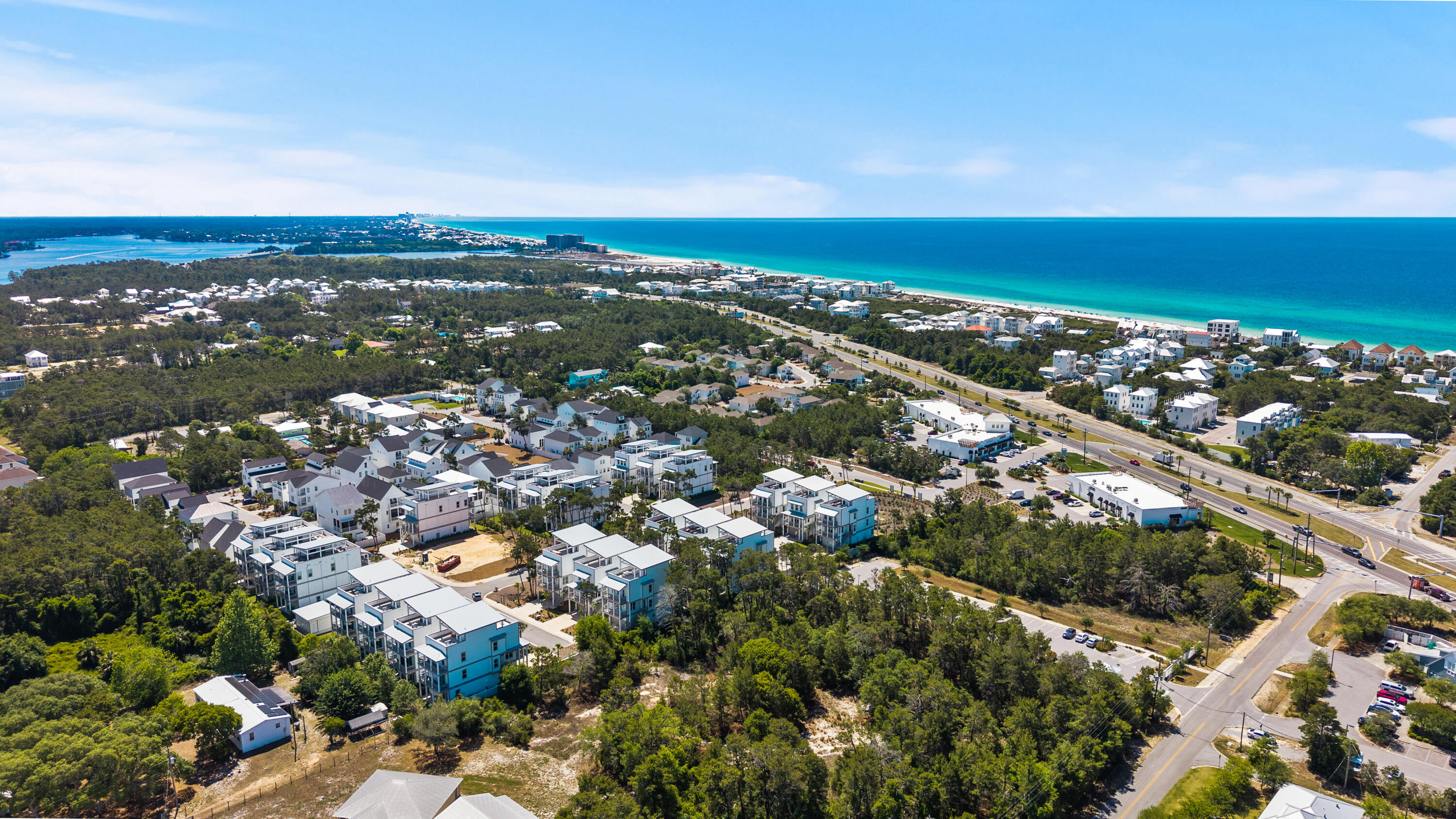 TWIN PALMS - Residential