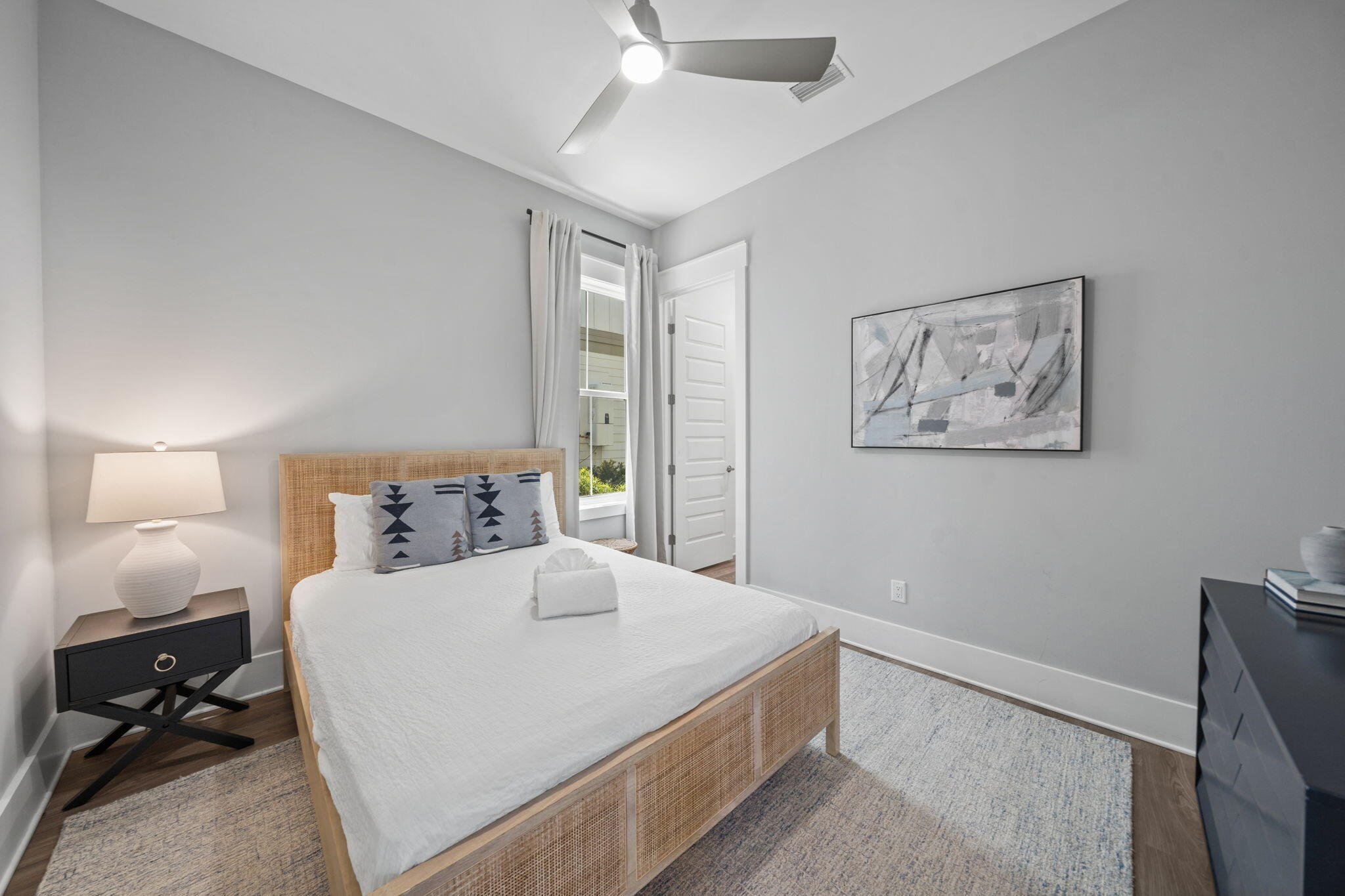TWIN PALMS - Residential