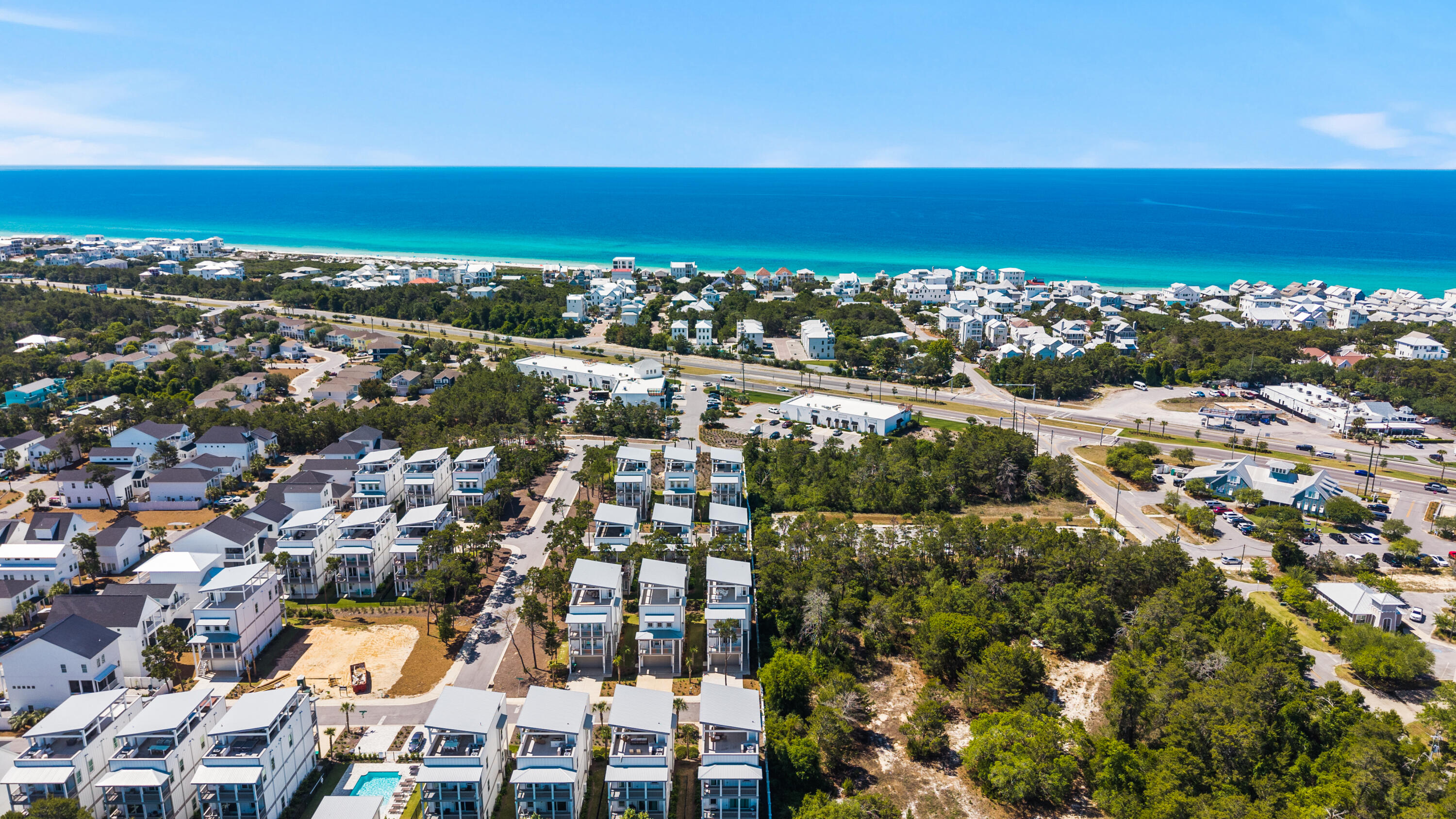 TWIN PALMS - Residential