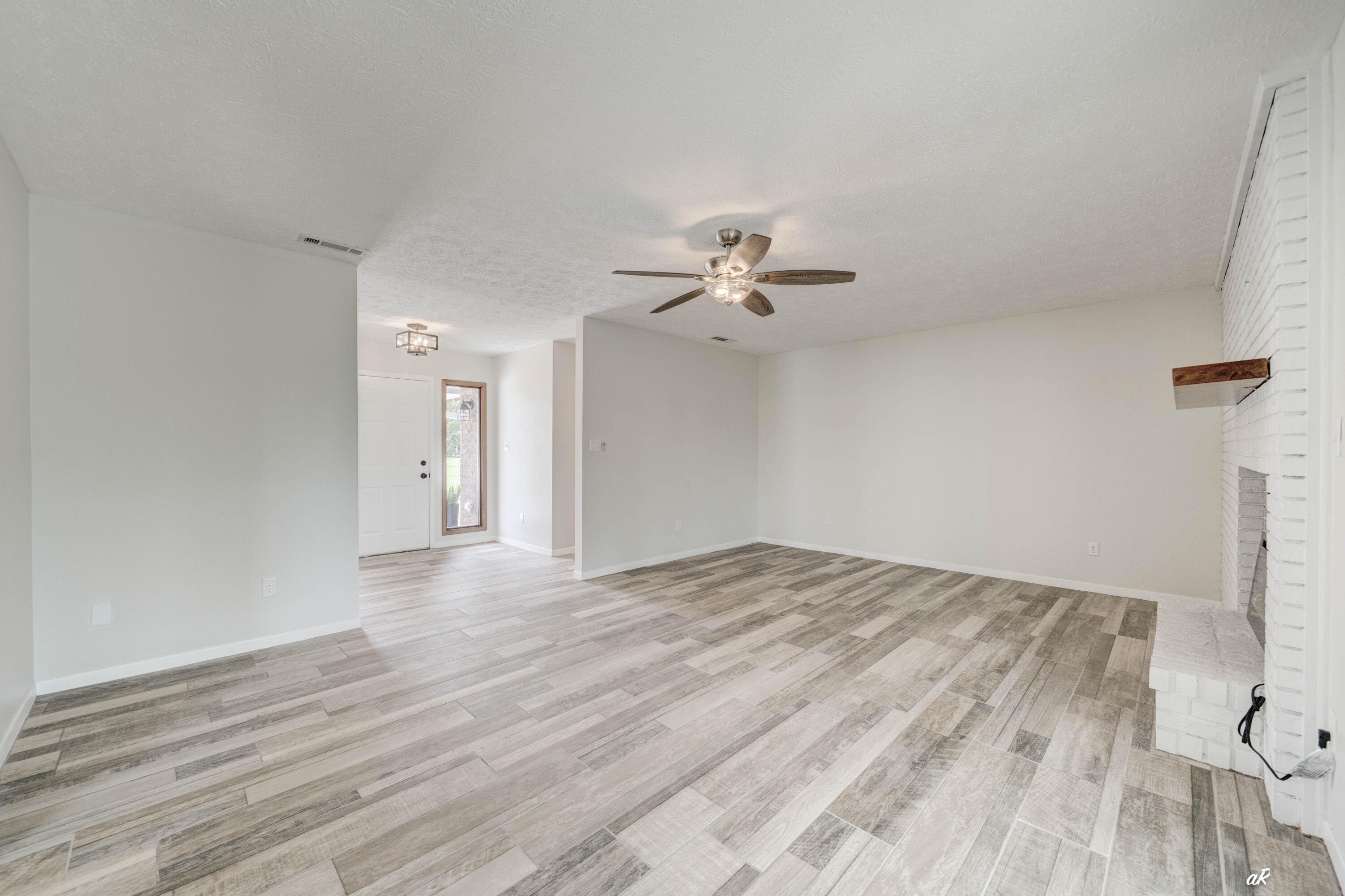 Sandy Creek - Residential