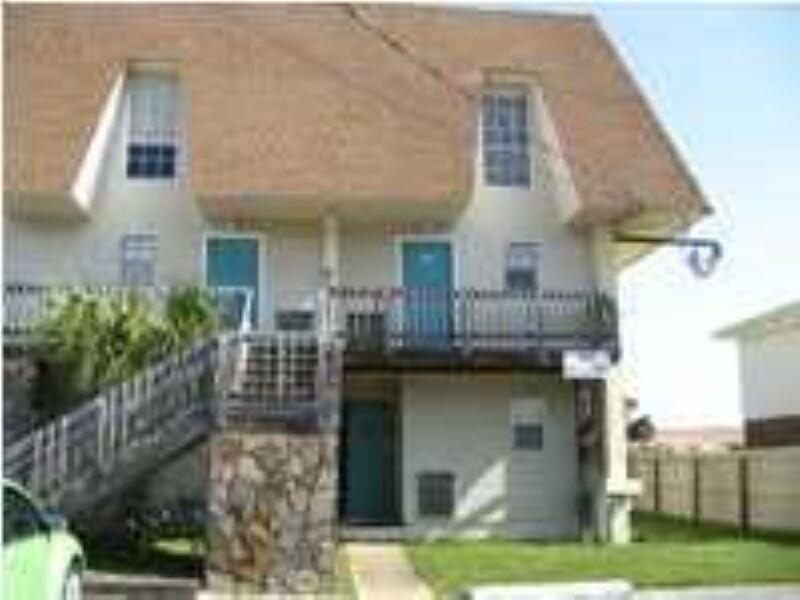 ISLANDWOOD CONDO - Residential Lease