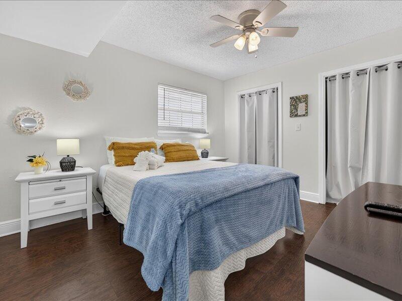 ISLANDWOOD CONDO - Residential Lease